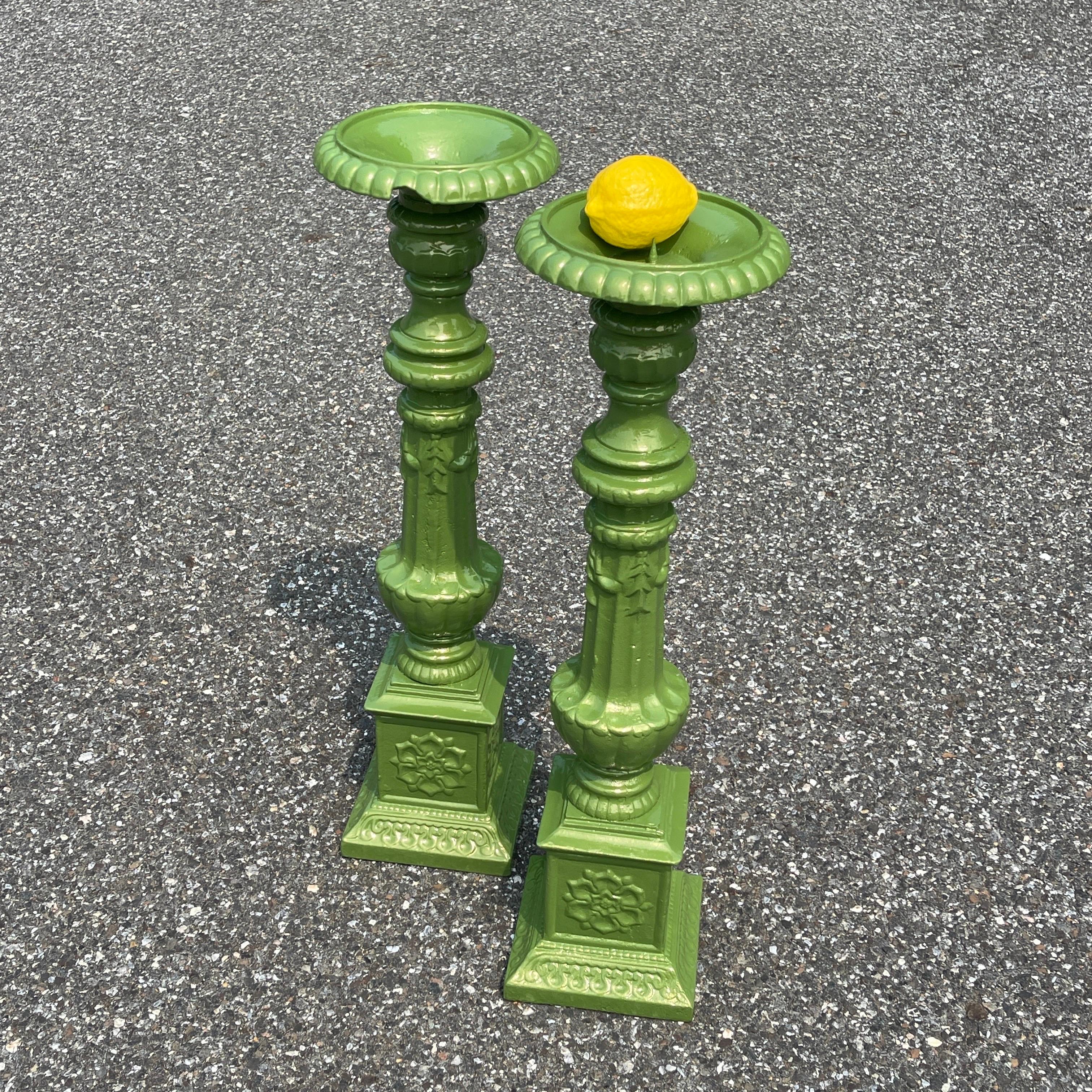 Vintage Cast Iron Green Floor Table Candle Holders, Powder-Coated  For Sale 13