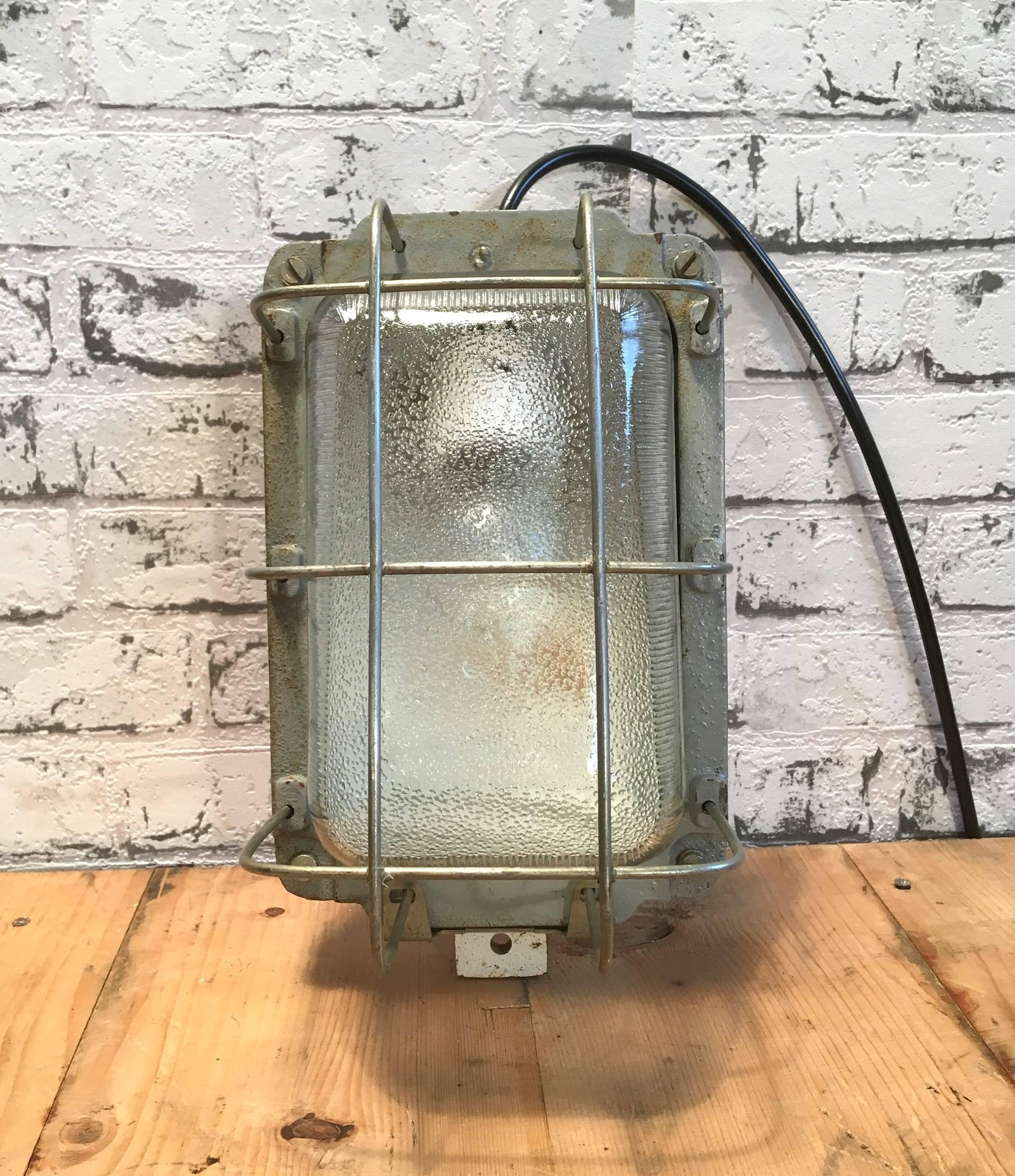 Polish Vintage Cast Iron Industrial Wall Lamp, 1960s