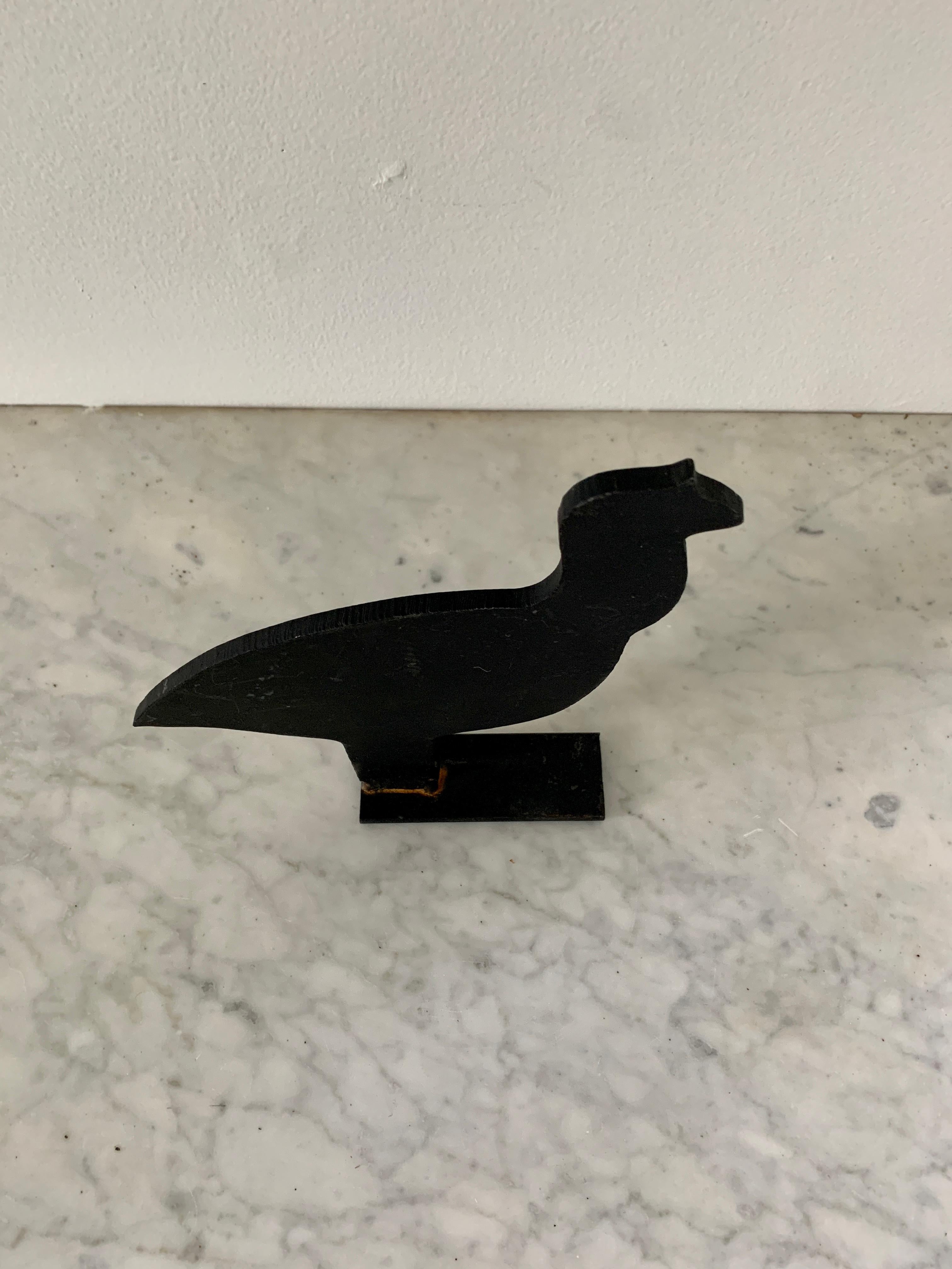 Vintage Cast Iron Quail Silhouette Door Stop In Good Condition For Sale In Elkhart, IN