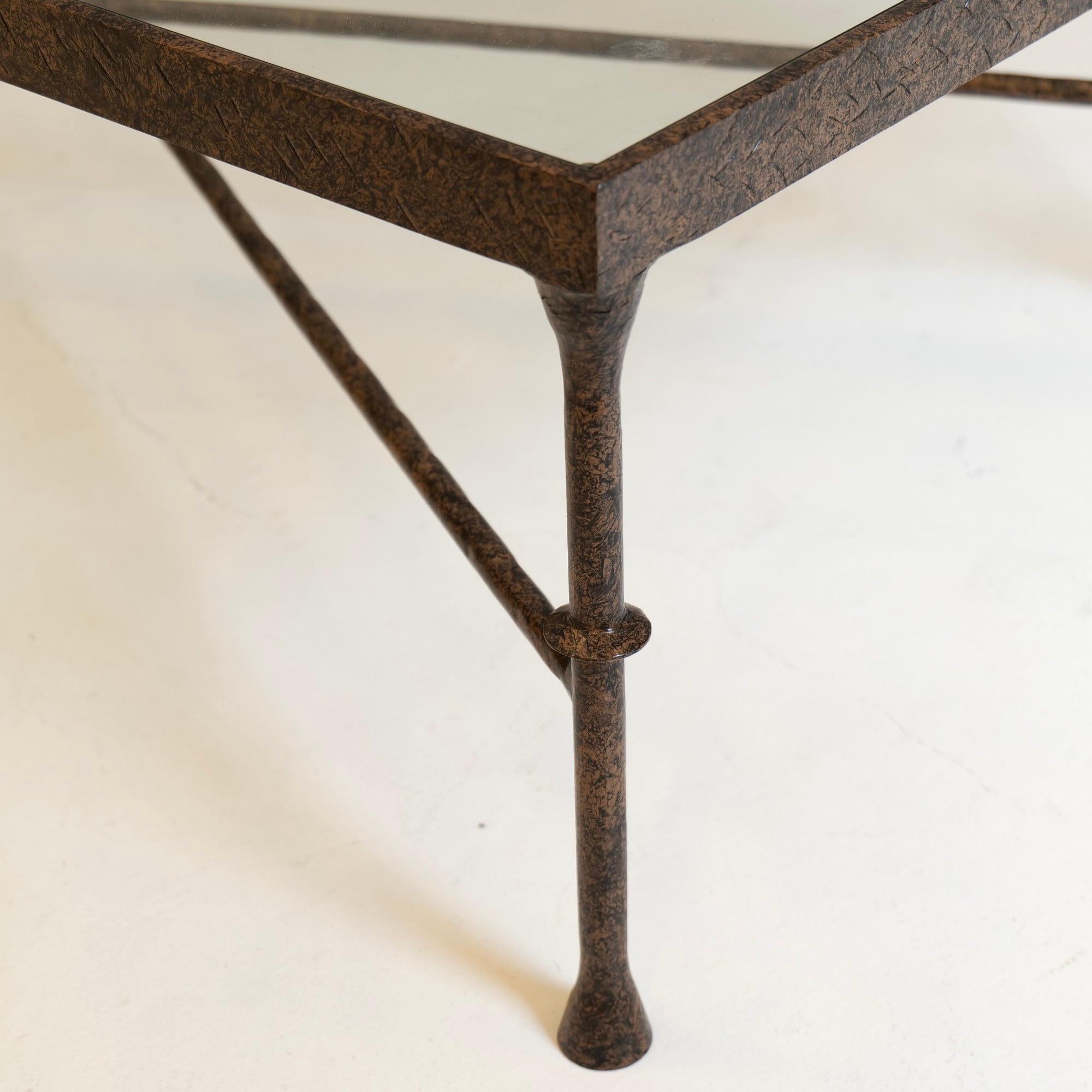 Brutalisme Table vintage en fonte à la manière de Diego Giacometti - années 1980 en vente