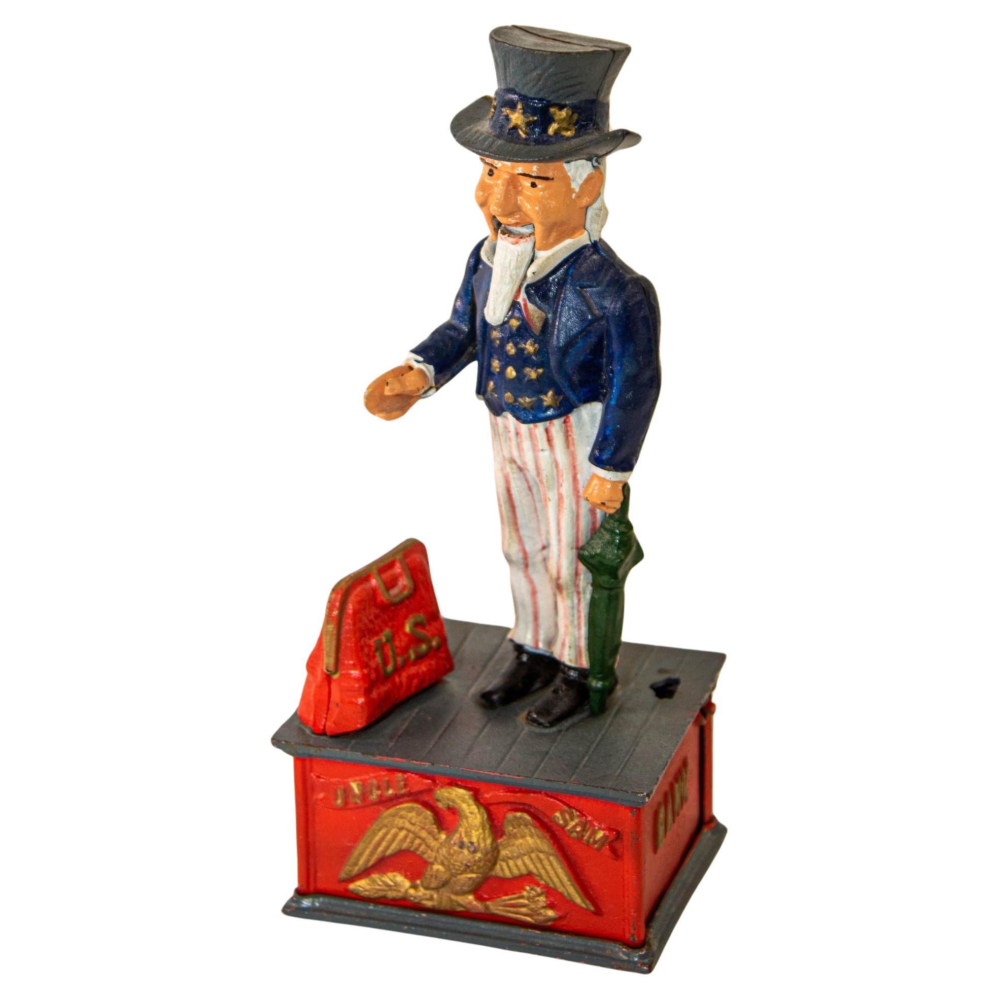 Boîte de tirelire "Uncle Sam" vintage en fonte Amérique du Nord en vente