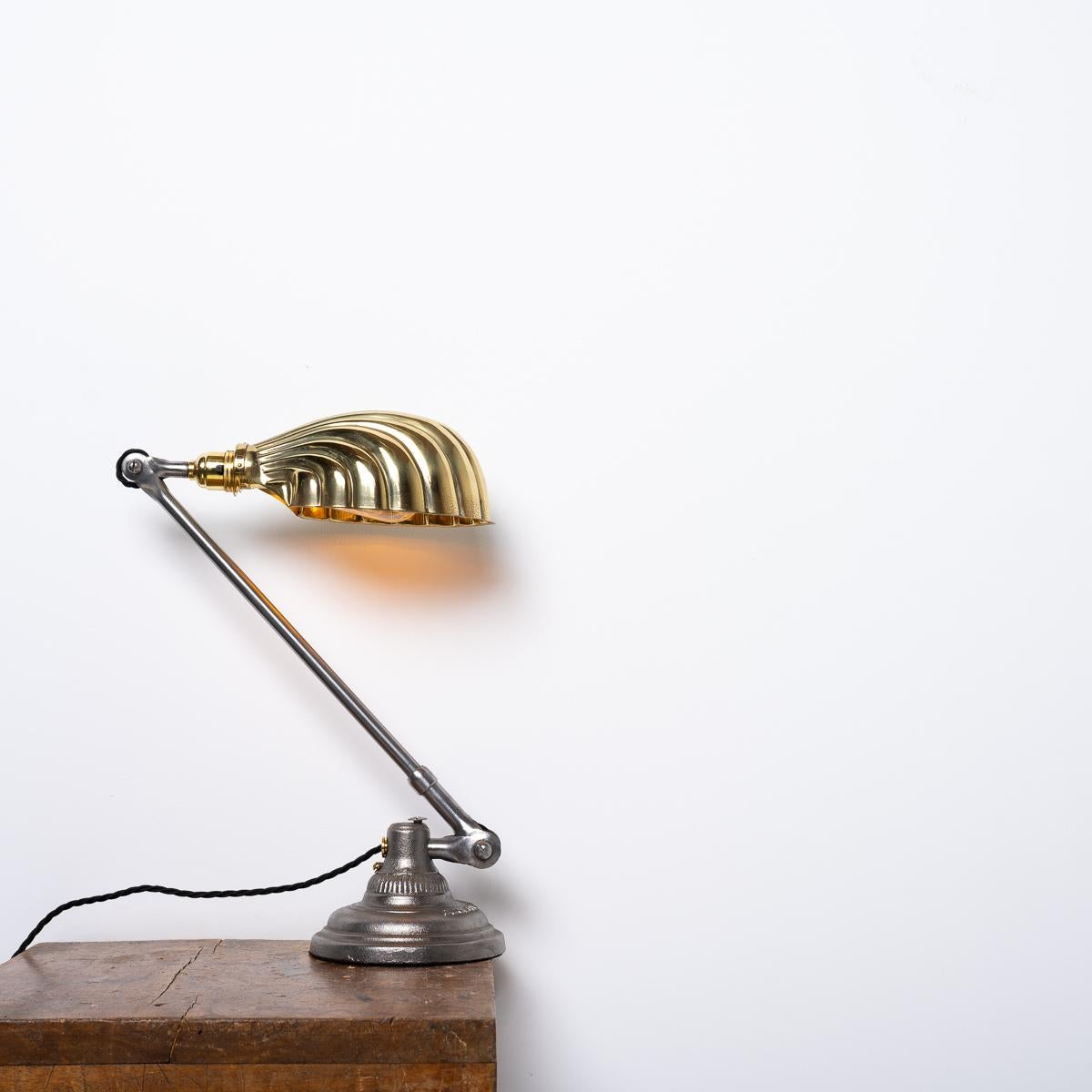 Lampe de piano Dugdills vintage en acier moulé avec abat-jour en laiton 5