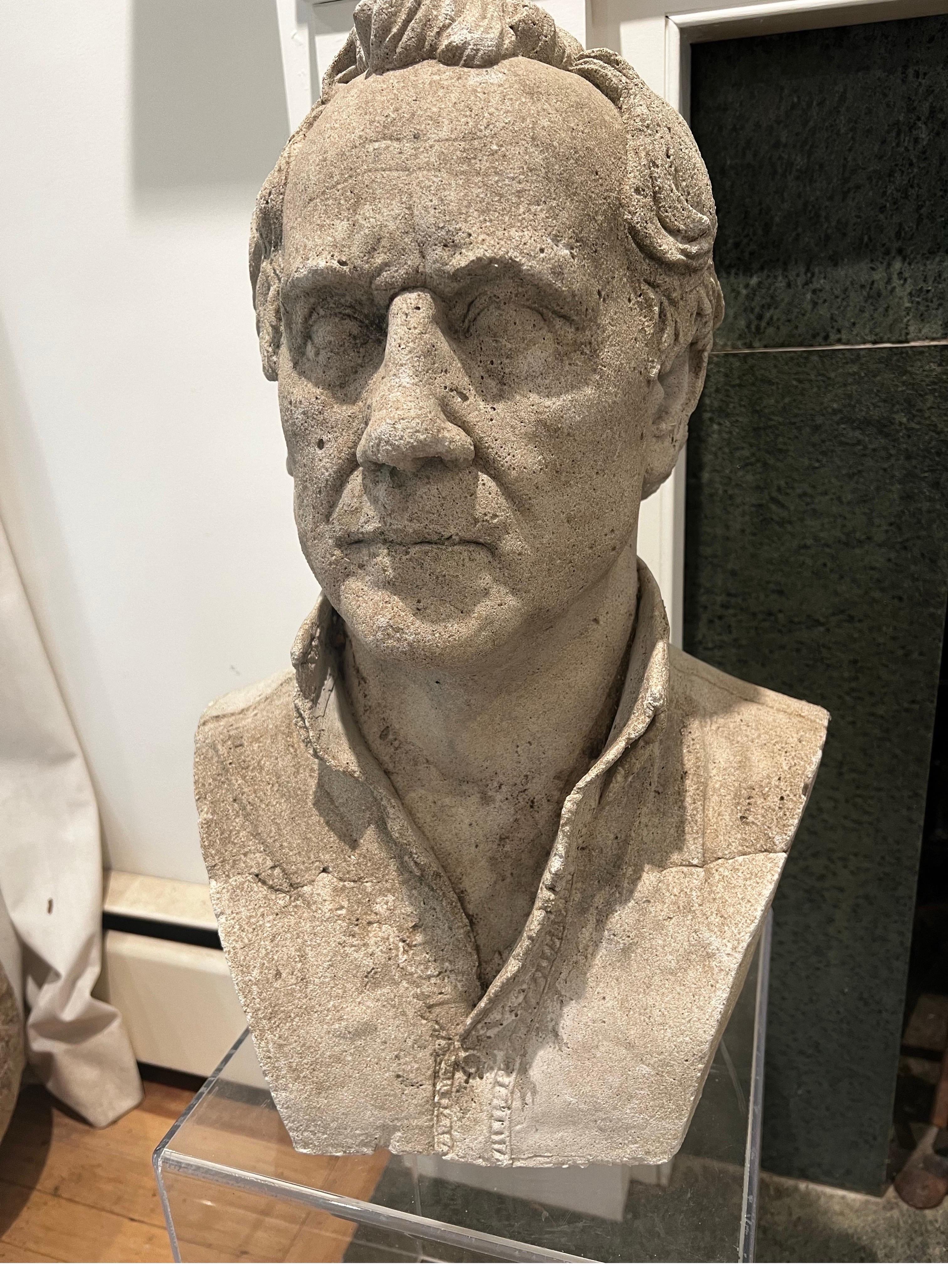 Vintage Cast Stone Bust of Male Figure en vente 2