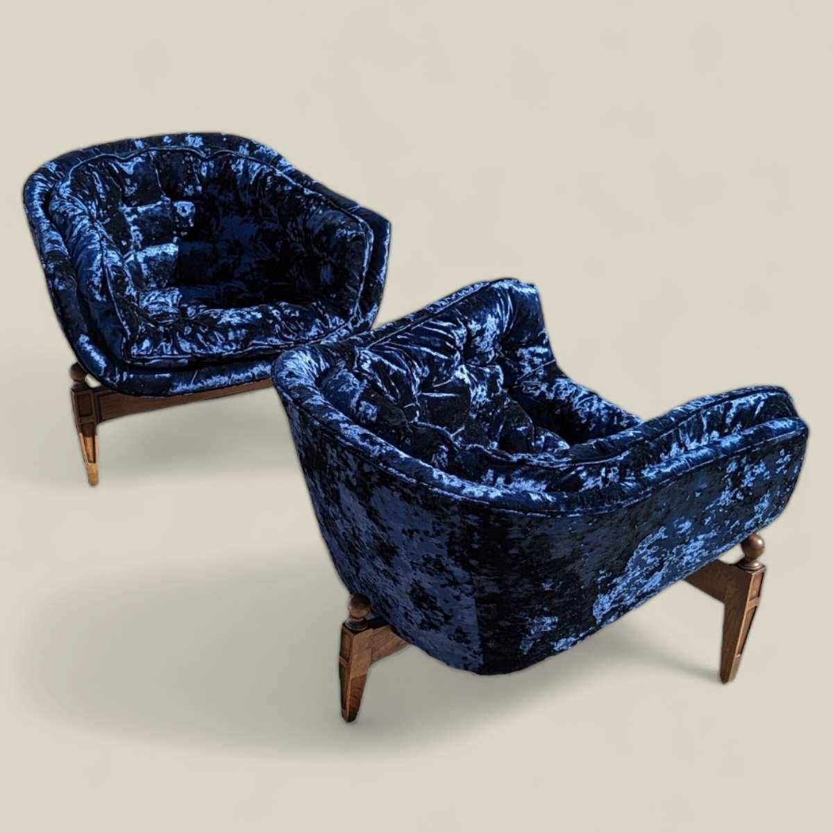 20th Century Vintage Castro Convertibles Blue Velvet Armchairs Mid Century Accent chairs For Sale