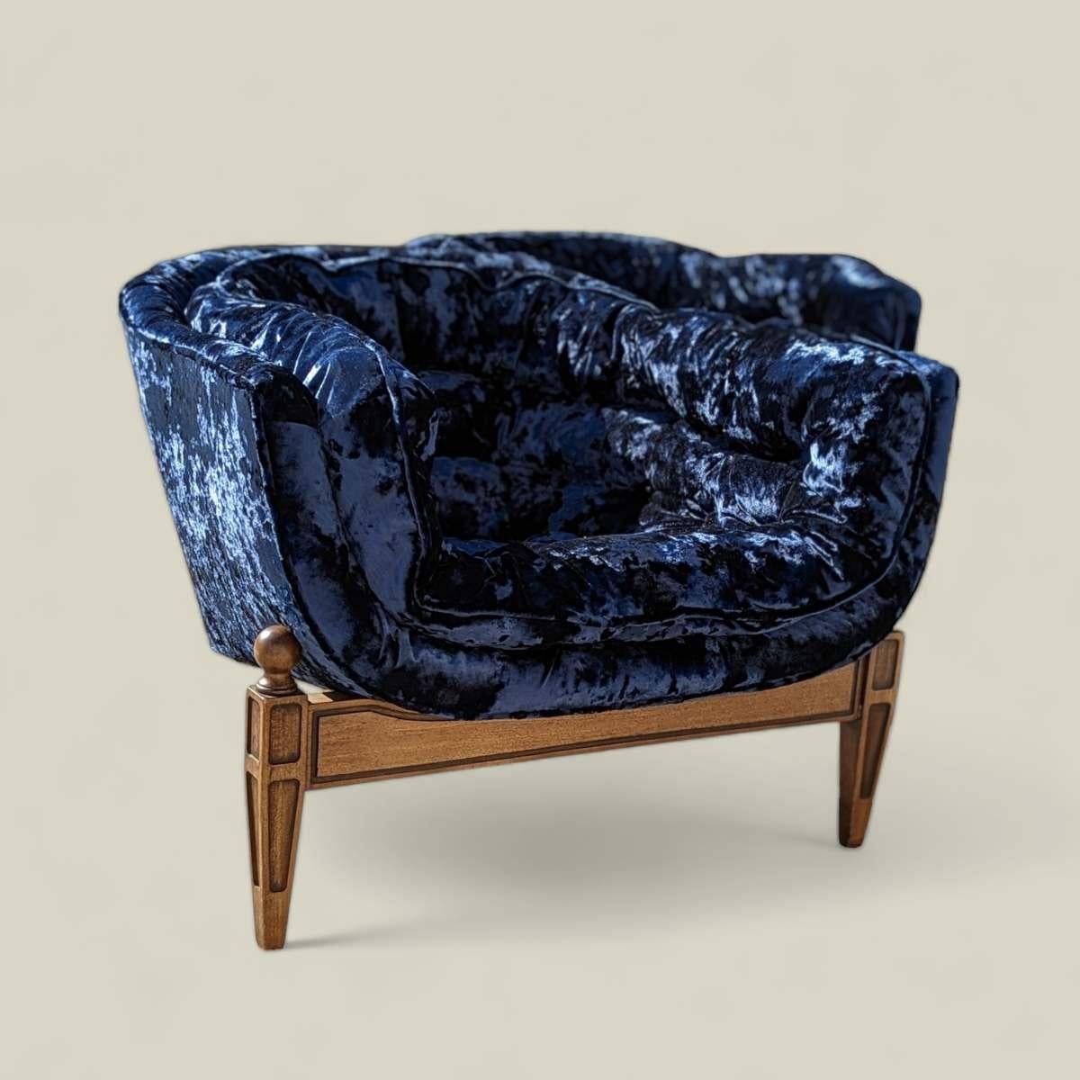 Vintage Castro Convertibles Blue Velvet Armchairs Mid Century Accent chairs For Sale 1