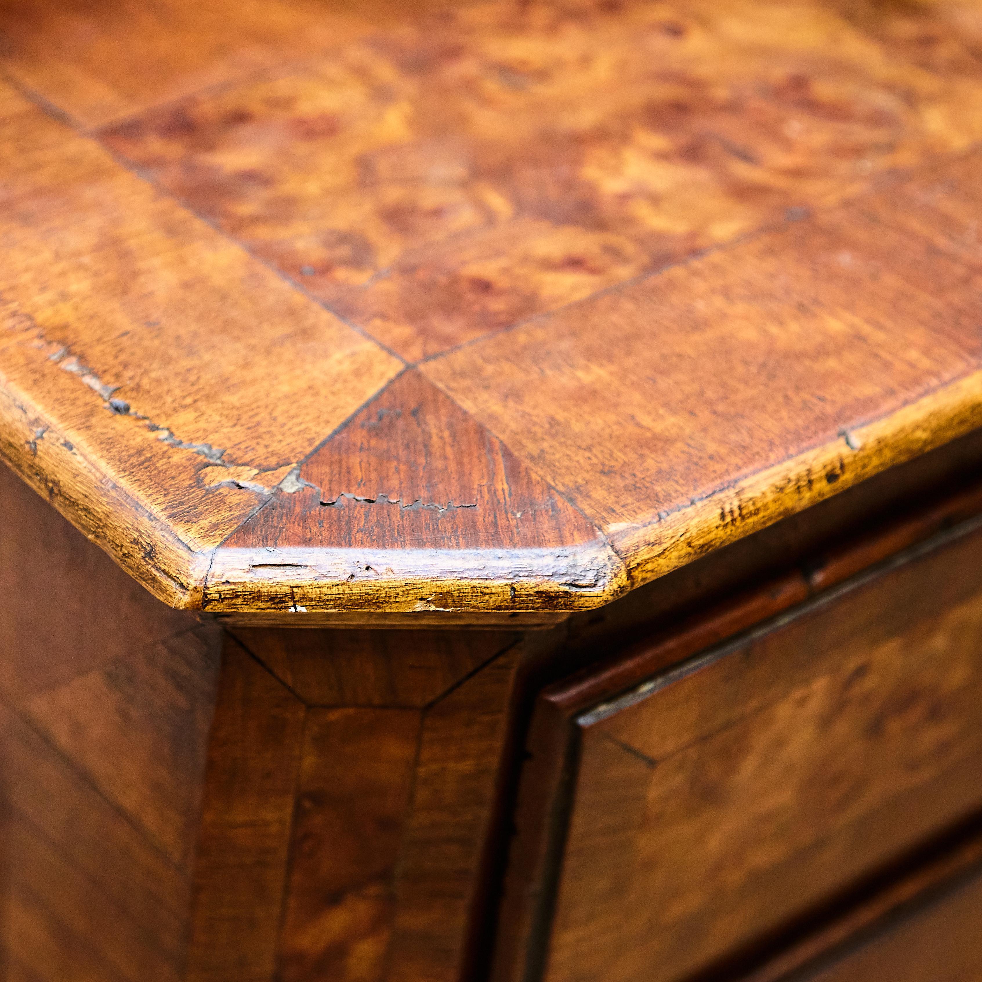 Vintage Catalan Wood Chest with Drawers, Spain, circa 1930 – Original Condition For Sale 3