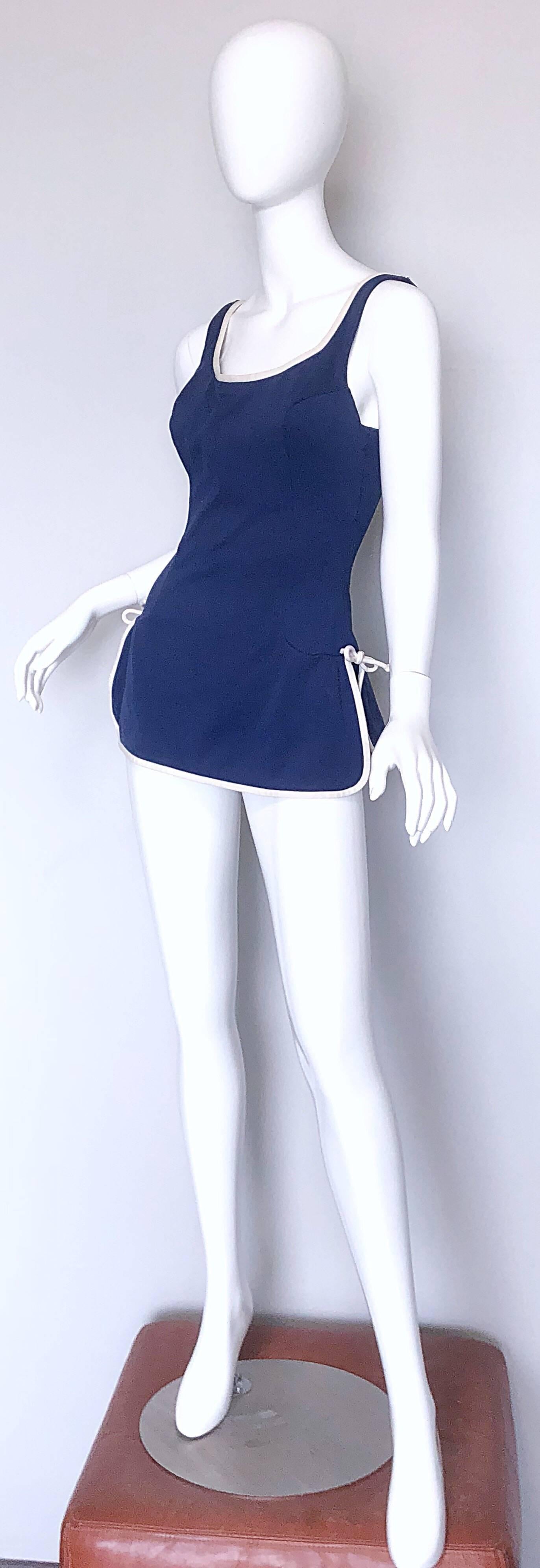 Vintage Catalina 1960s Navy Blue + White Nautical One Piece 60s Romper Swimsuit In Excellent Condition For Sale In San Diego, CA