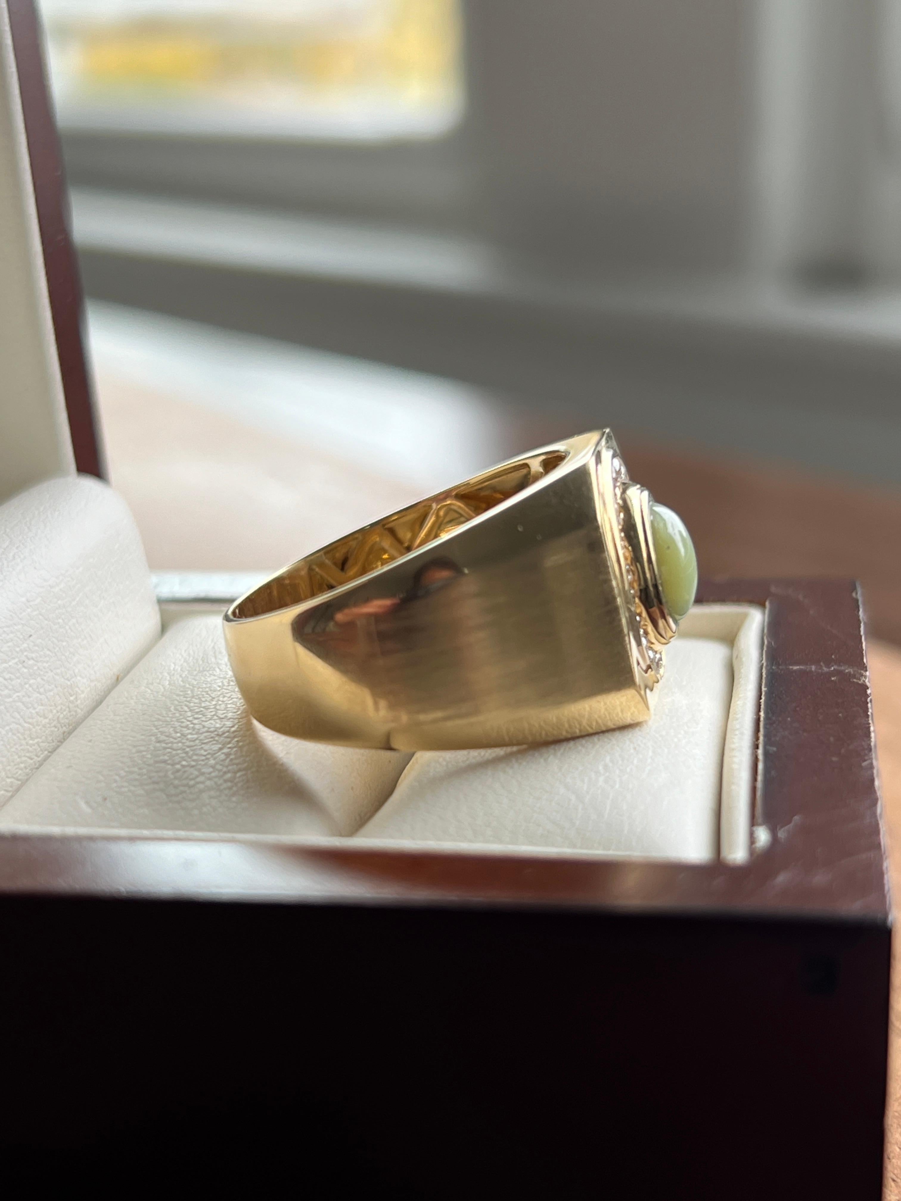 Anello d'epoca con crisoberillo e diamanti in oro giallo 18 carati per uomo in vendita 1