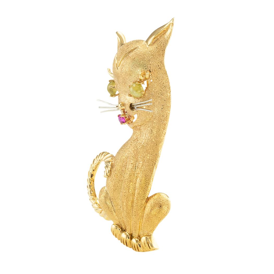 Vintage chrysoberyl cat’s eye ruby and gold cat brooch pendant circa 1950. *

ABOUT THIS ITEM:  #P-DJ115B. Scroll down for detailed specifications.  A cat lover will immediately notice that the artist of this whimsical cat brooch captured a feline