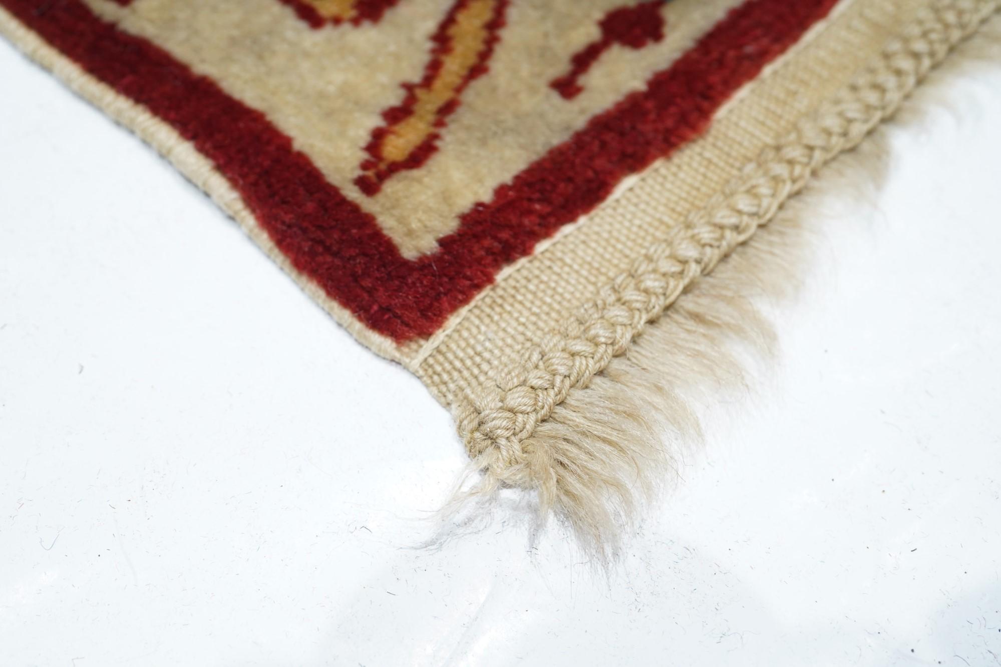 Alter kaukasischer Karabagh-Teppich (Handgeknüpft) im Angebot