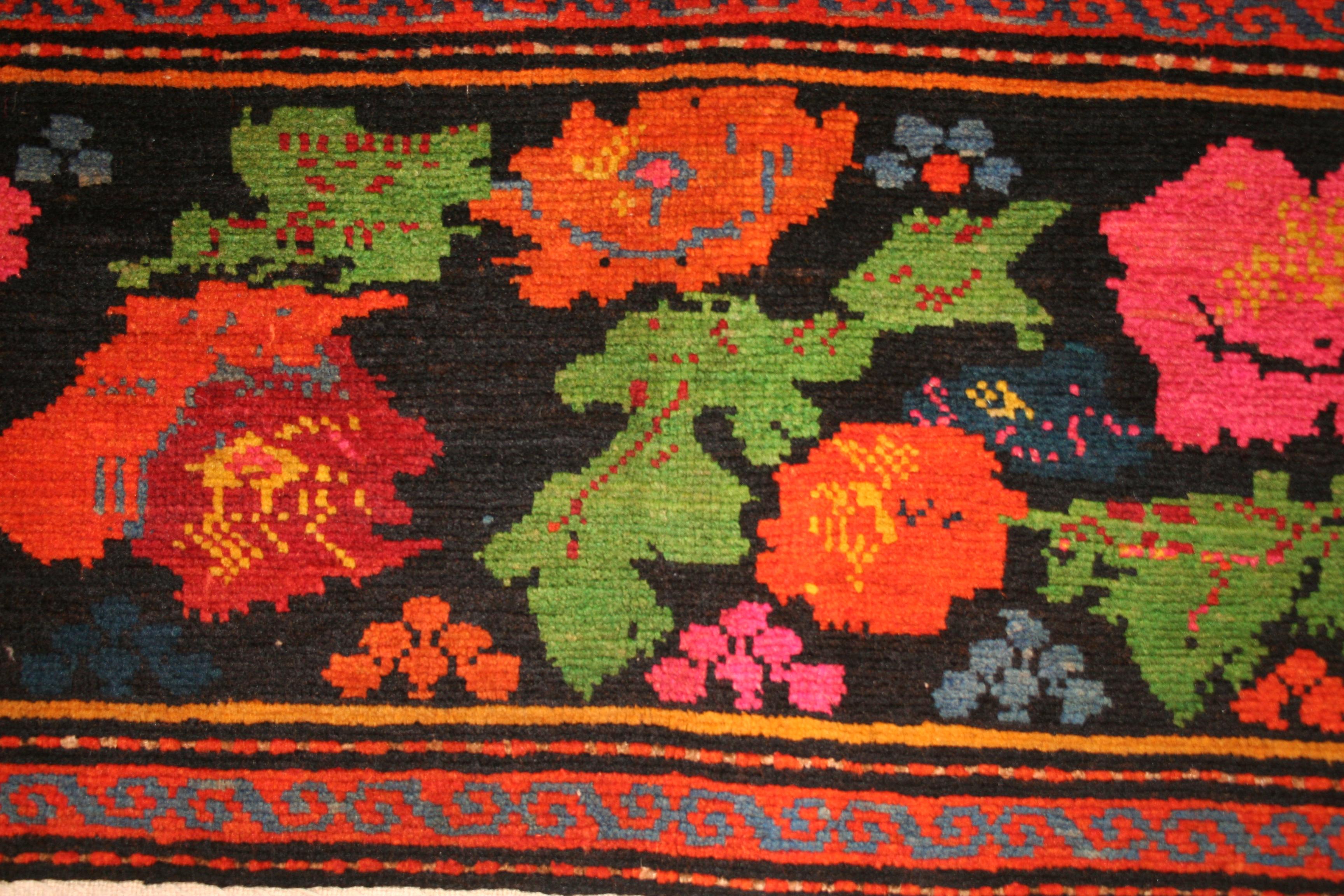 Russian Vintage Caucasian Floral Qarabagh Rug in the St. Petersburg Style