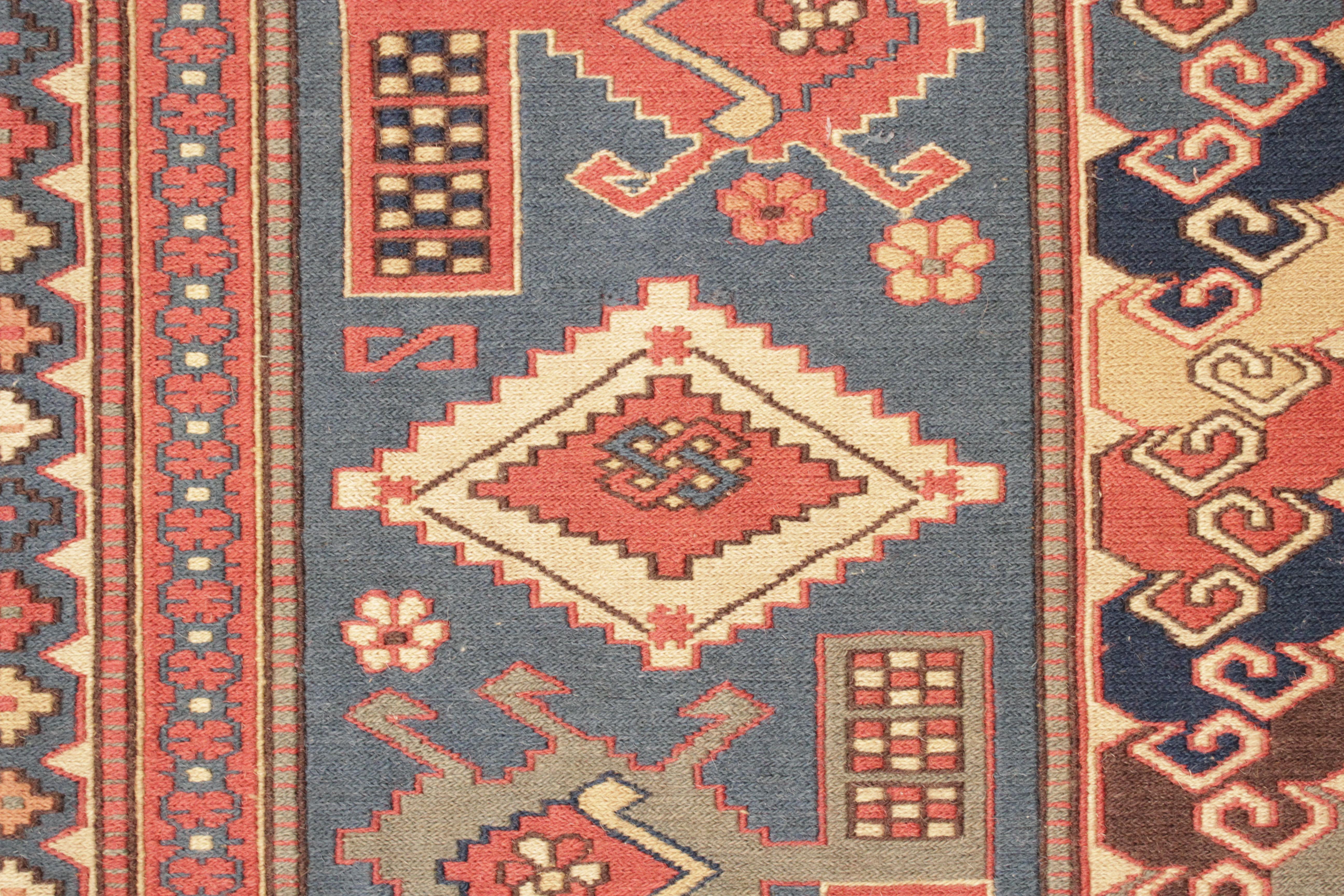 Late 20th Century Vintage Caucasian Geometric Design Sumak Rug with Lesghi Stars For Sale