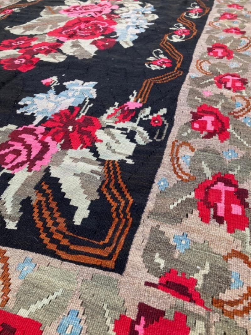 Kilim vintage caucásico de Karabagh de 2,77 m x 1,49 m mediados del siglo XX en venta