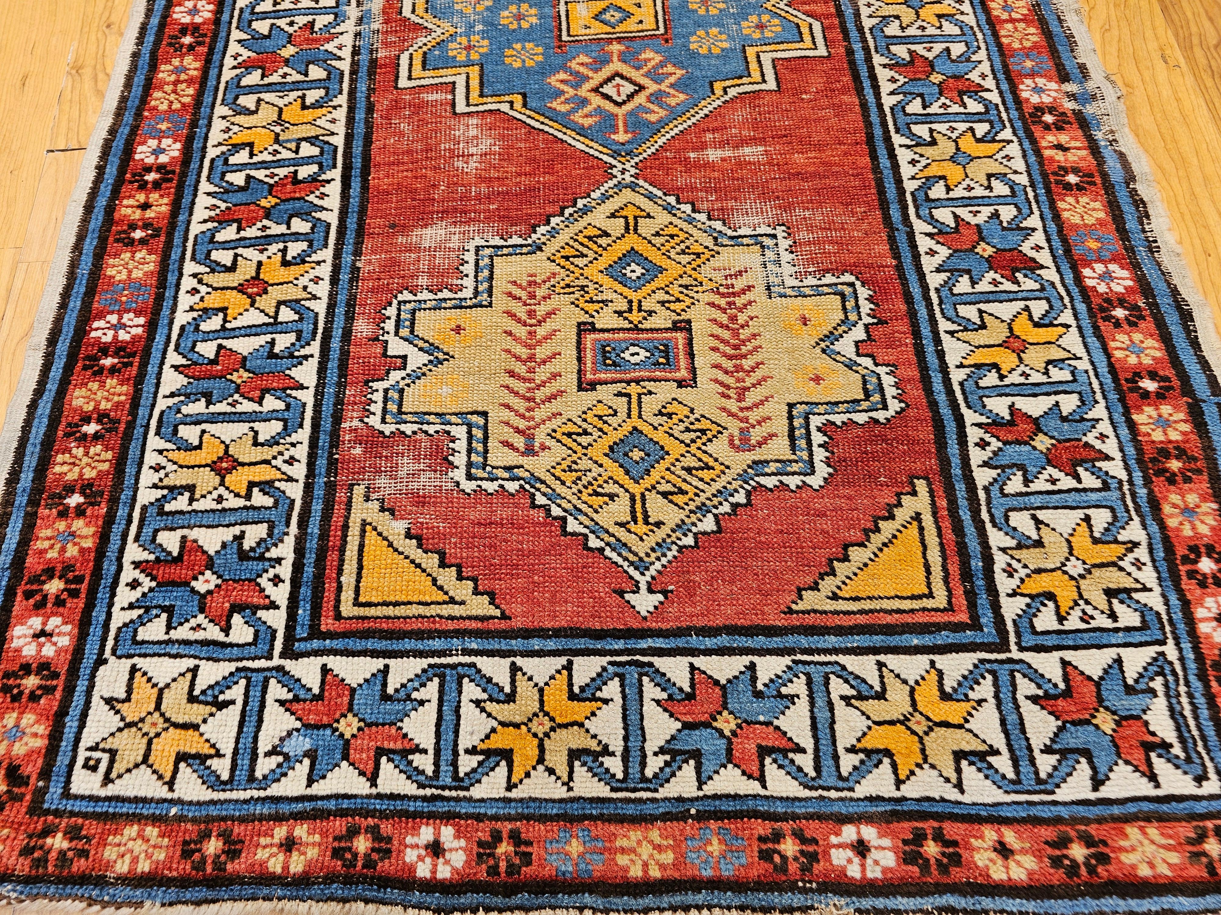 Alfombra caucásica kazaka vintage, principios del siglo XX Caucásico en venta