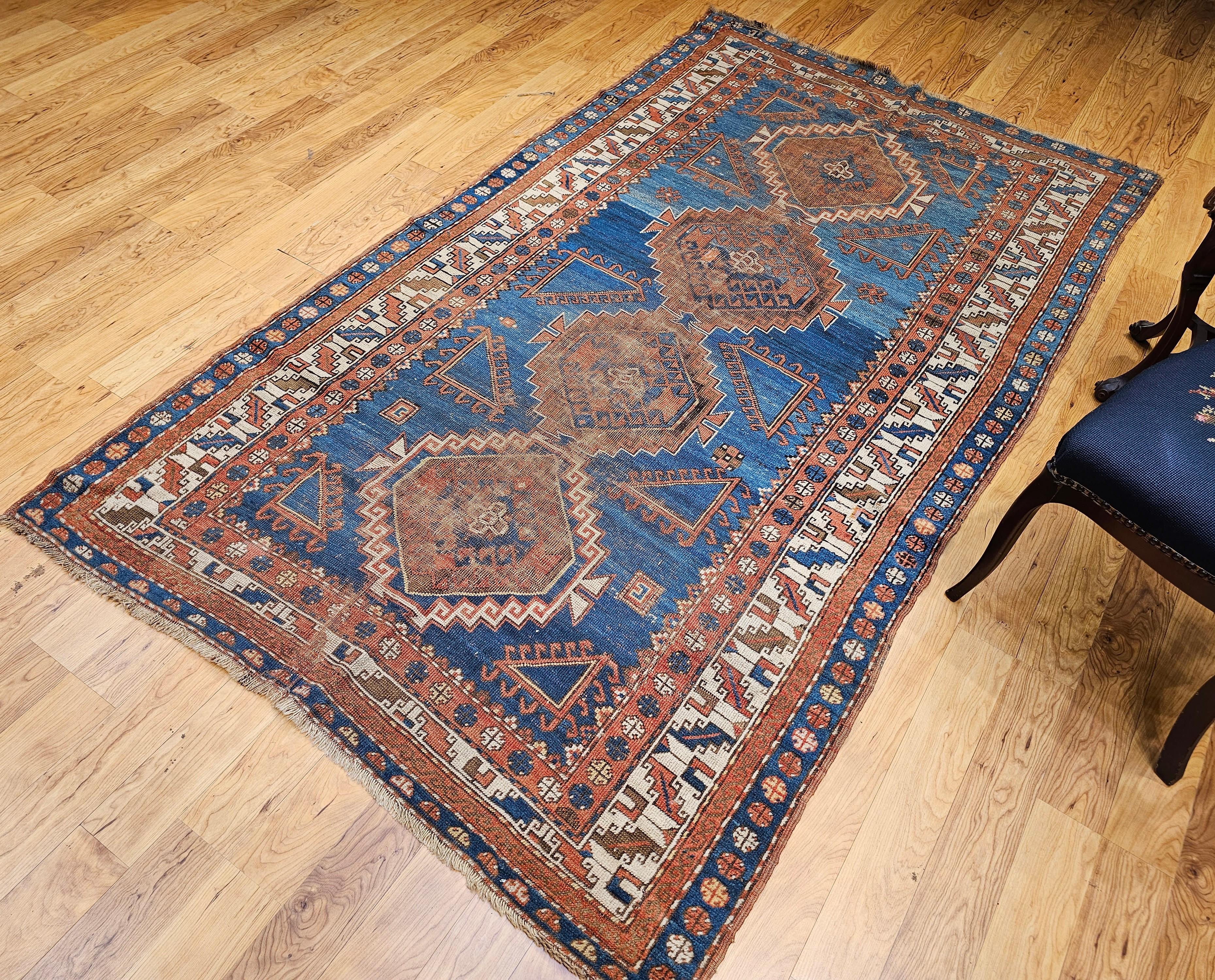 Tapis vintage du Caucase Kazak en vente 11