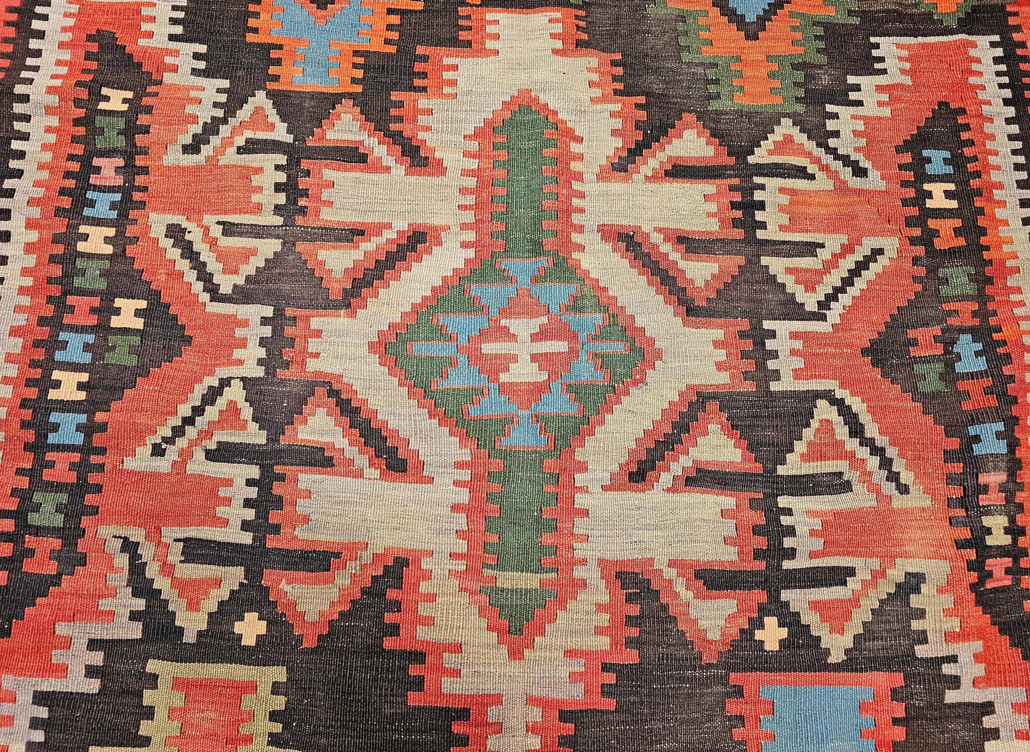 Kilim caucasien vintage en vente 6
