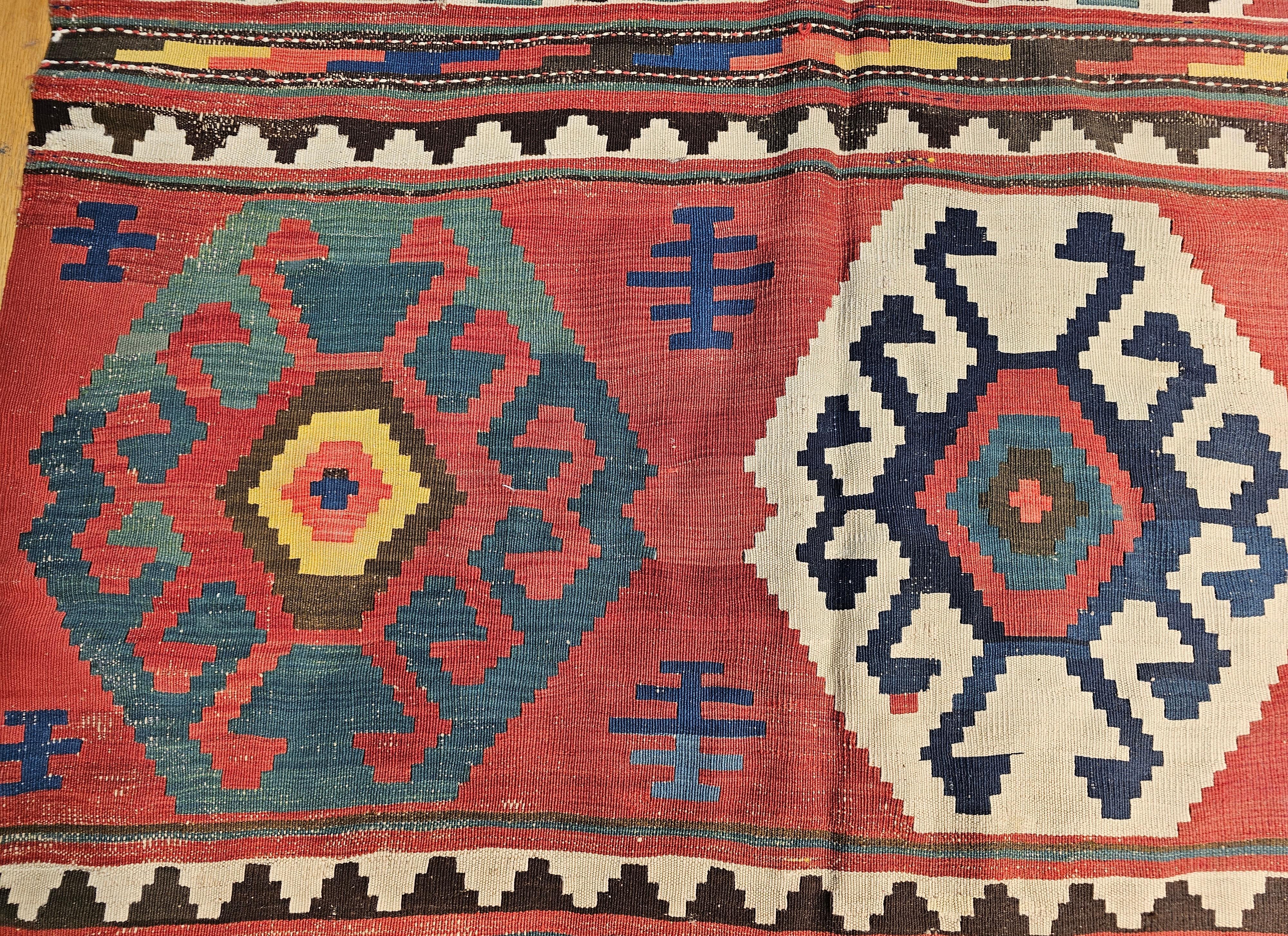 Kilim vintage caucásico kazajo tamaño habitación en venta 4