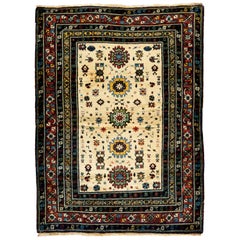 Kaukasischer Teppich im Vintage-Stil, um 1920, 4'2 x 5'8 cm.