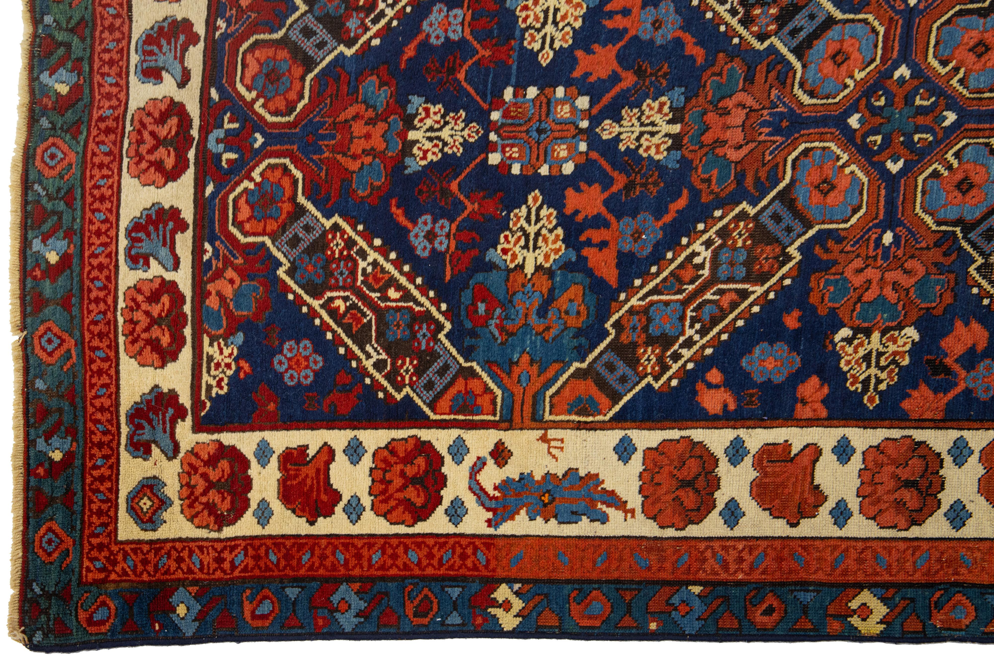 Kaukasische Seychour, Vintage  Handgefertigter Wollteppich in Marineblau mit Stammesmotiv (Handgeknüpft) im Angebot