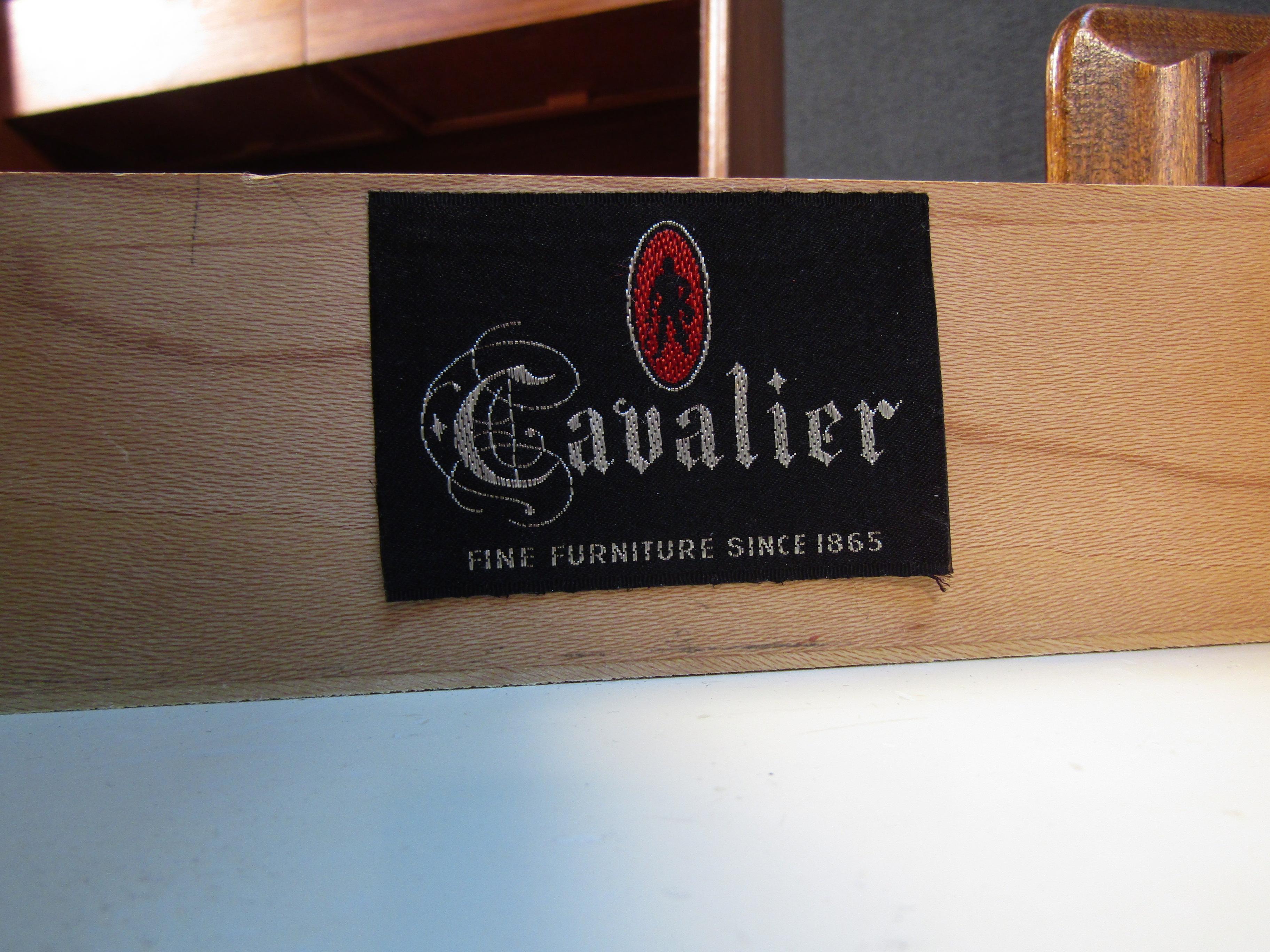 Vintage Cavalier Nightstands For Sale 2