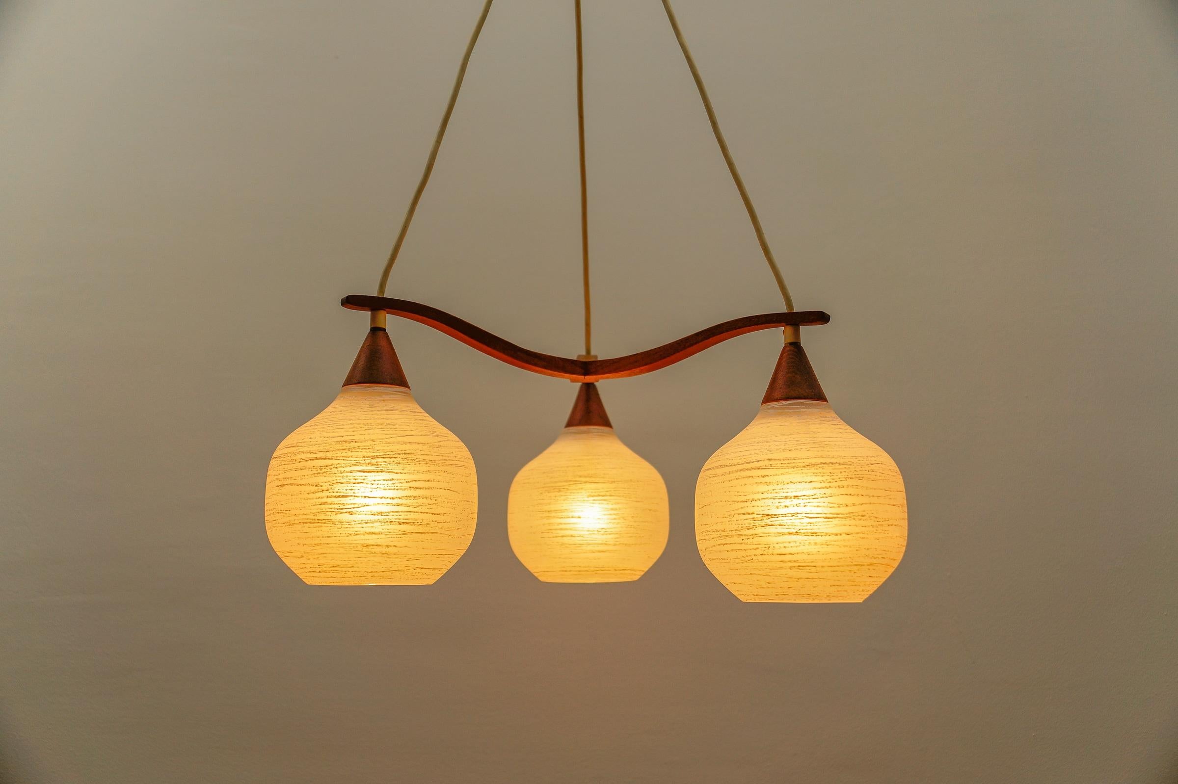 Svedese Lampada da soffitto vintage di Uno & Östen Kristiansson per Luxus, Svezia anni '50 in vendita