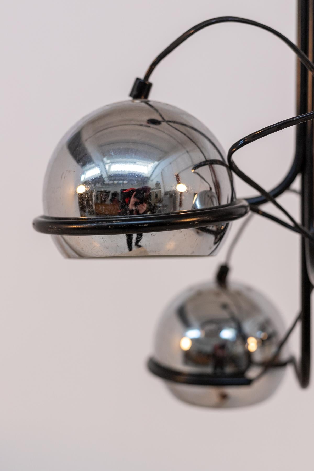 Vintage Ceiling Lamp in Chromed Aluminium For Sale 4