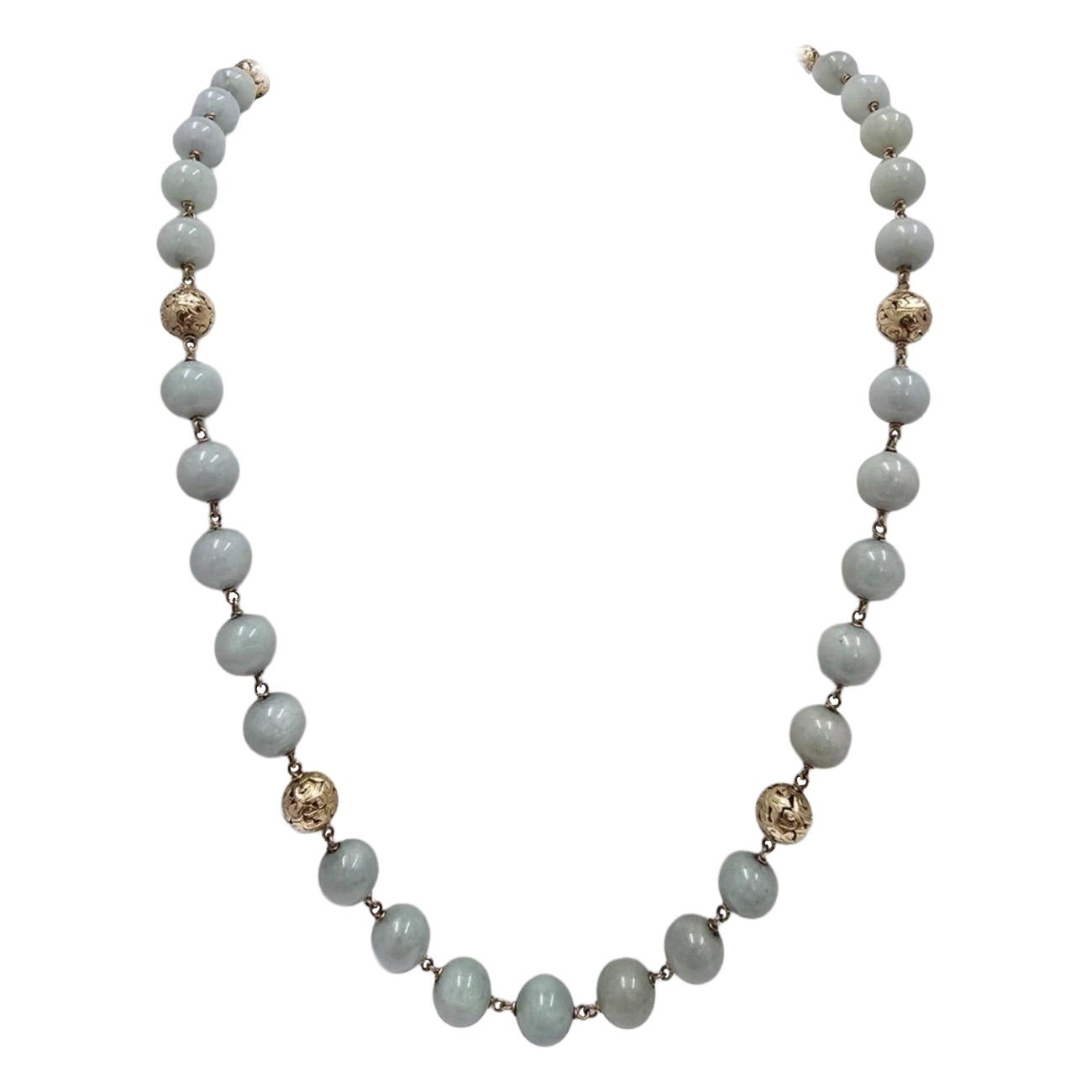 Collar vintage de jadeíta de celadón y filigrana de oro de 14 quilates tallada a mano 26 pulgadas
