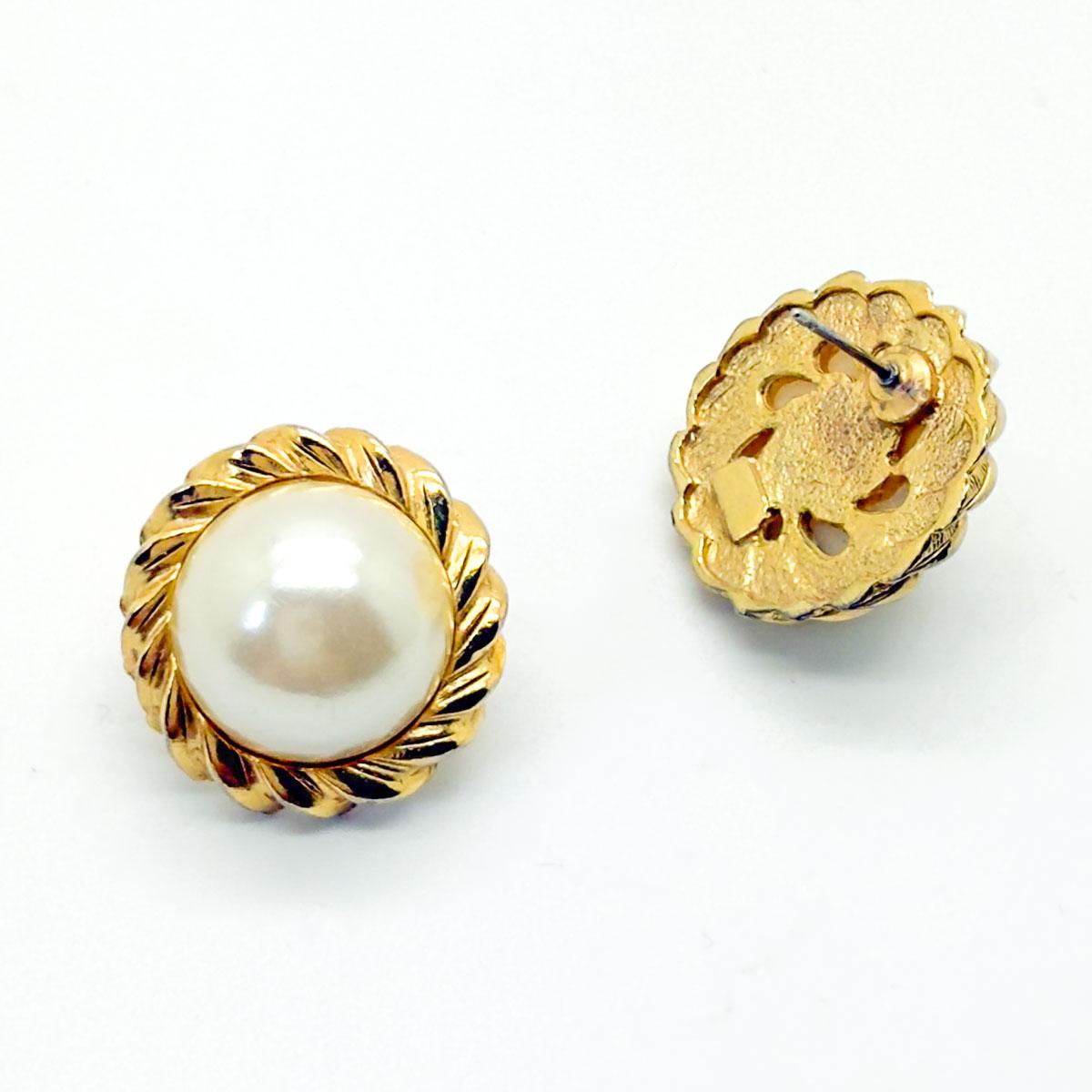 De las mujeres Pendientes vintage de perlas celestes años 80 en venta