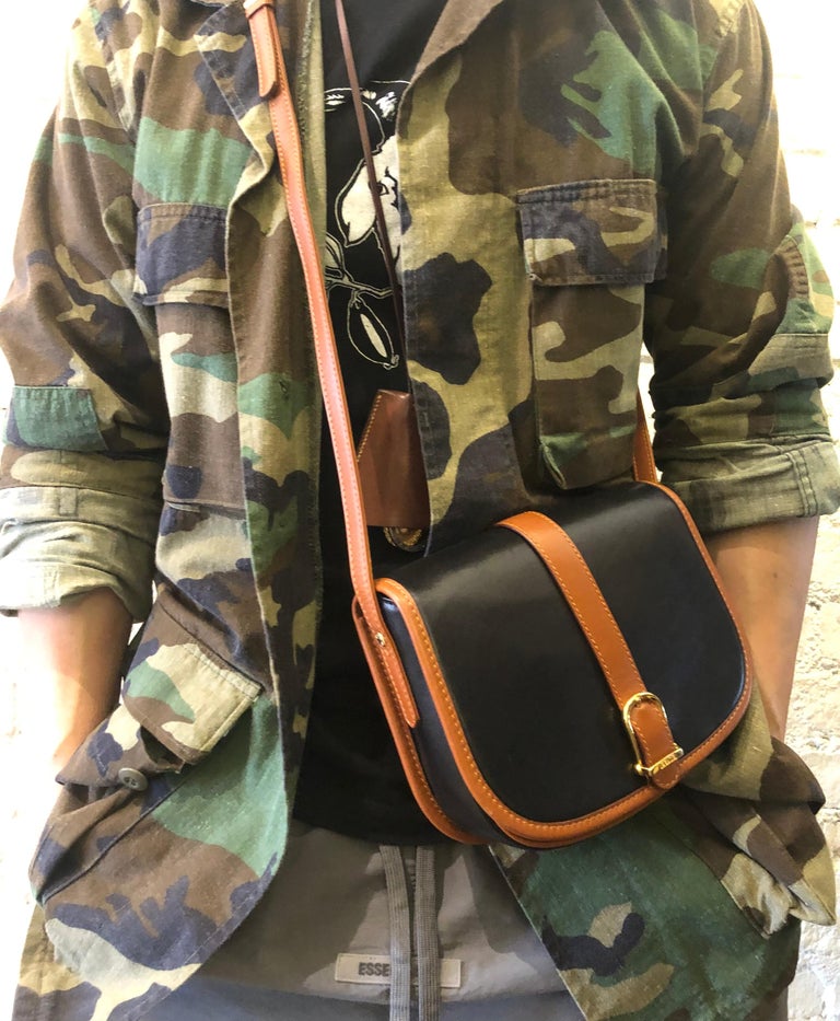 Vintage CELINE Black Leather Crossbody Box Bag For Sale at 1stDibs