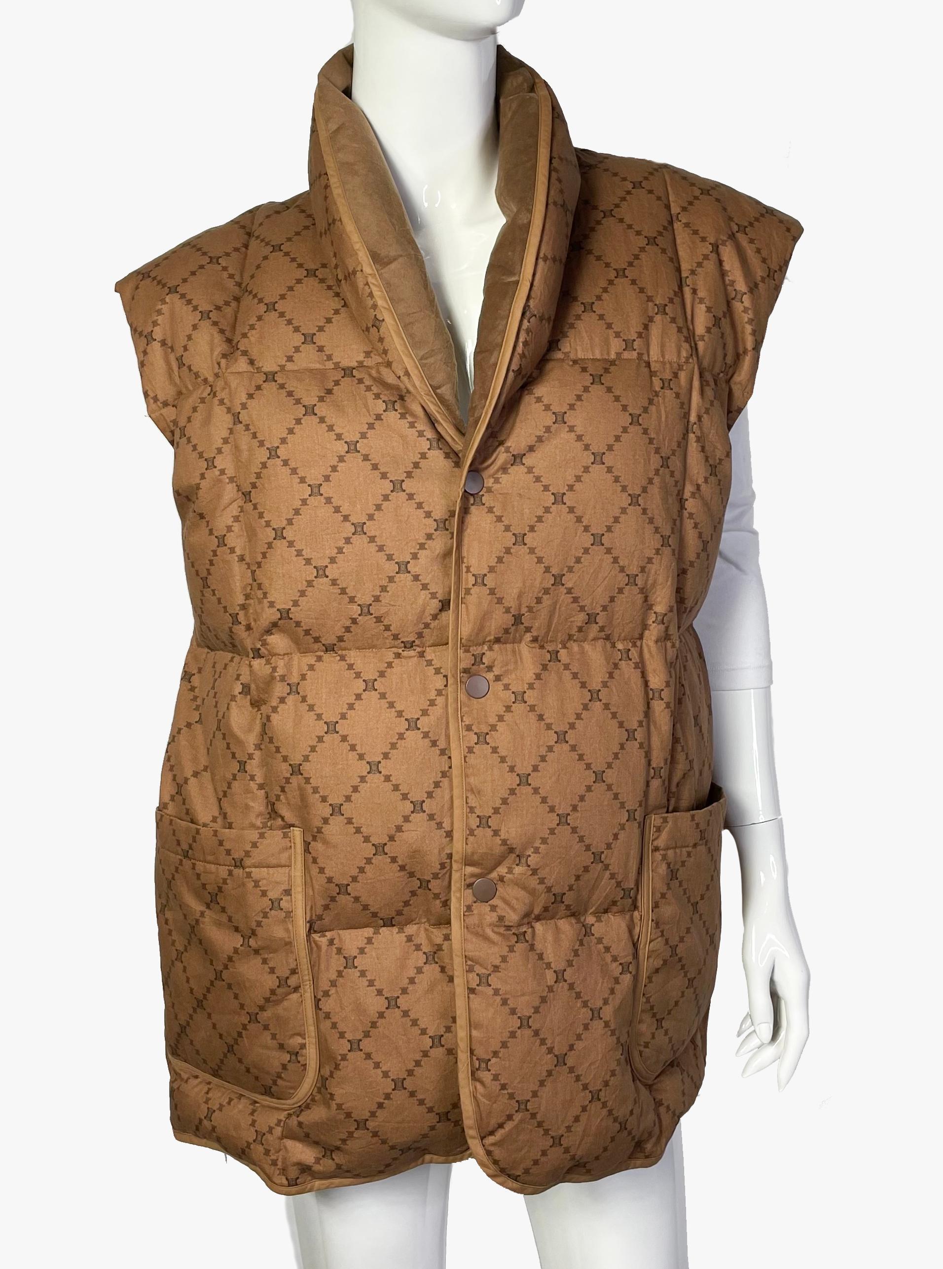 Vintage Celine vest from the 1990's Michael Kors collection. 
Brown color, stand-up collar, patch pockets and snap closure. 
Period: 1990s
Bust: 46