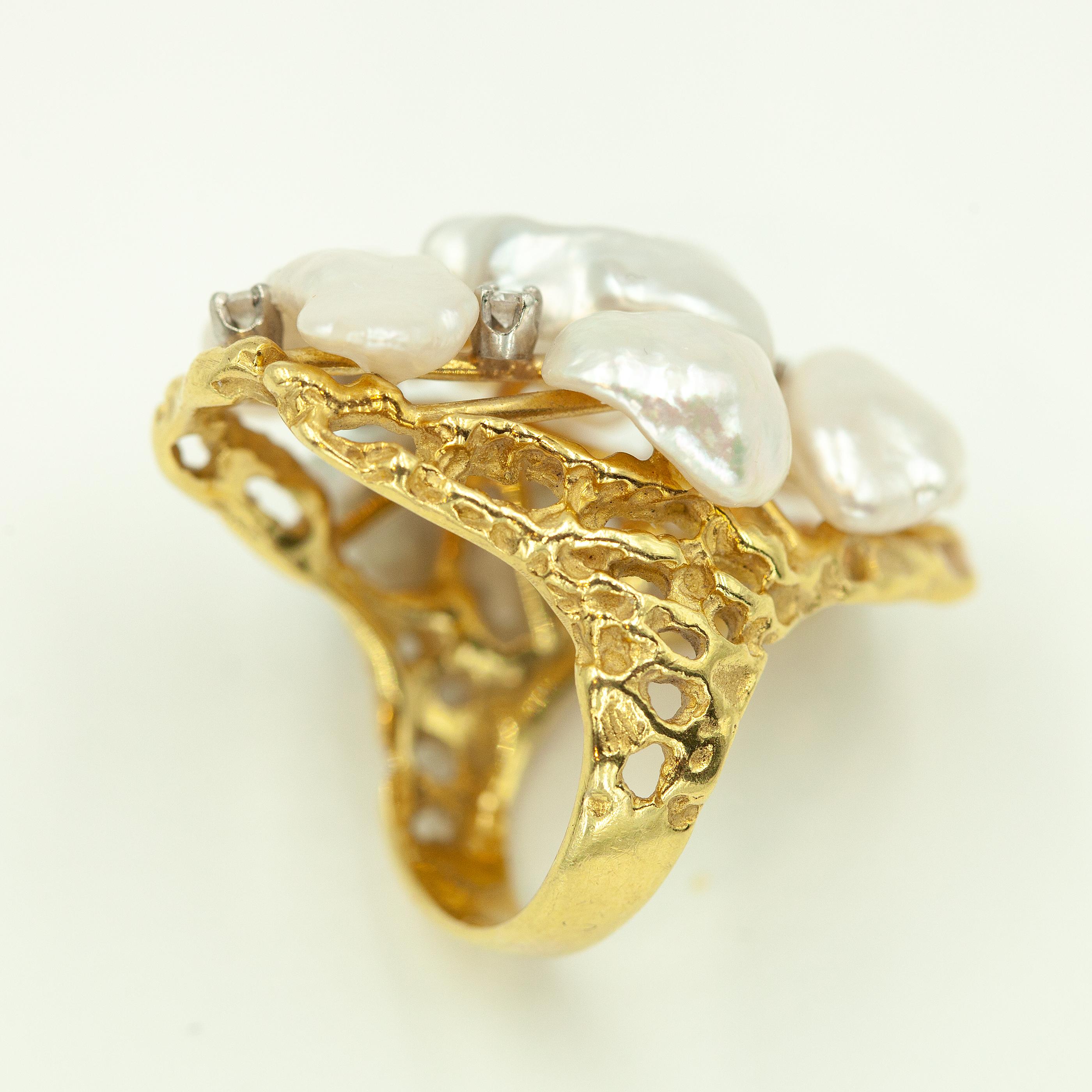 Vintage CELLINO 18K Diamond Baroque Pearl Cocktail Ring en vente 6