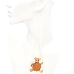 Broche vintage Cellino de oro amarillo con ojos de rubí y barriga de nogal Oso de peluche grande