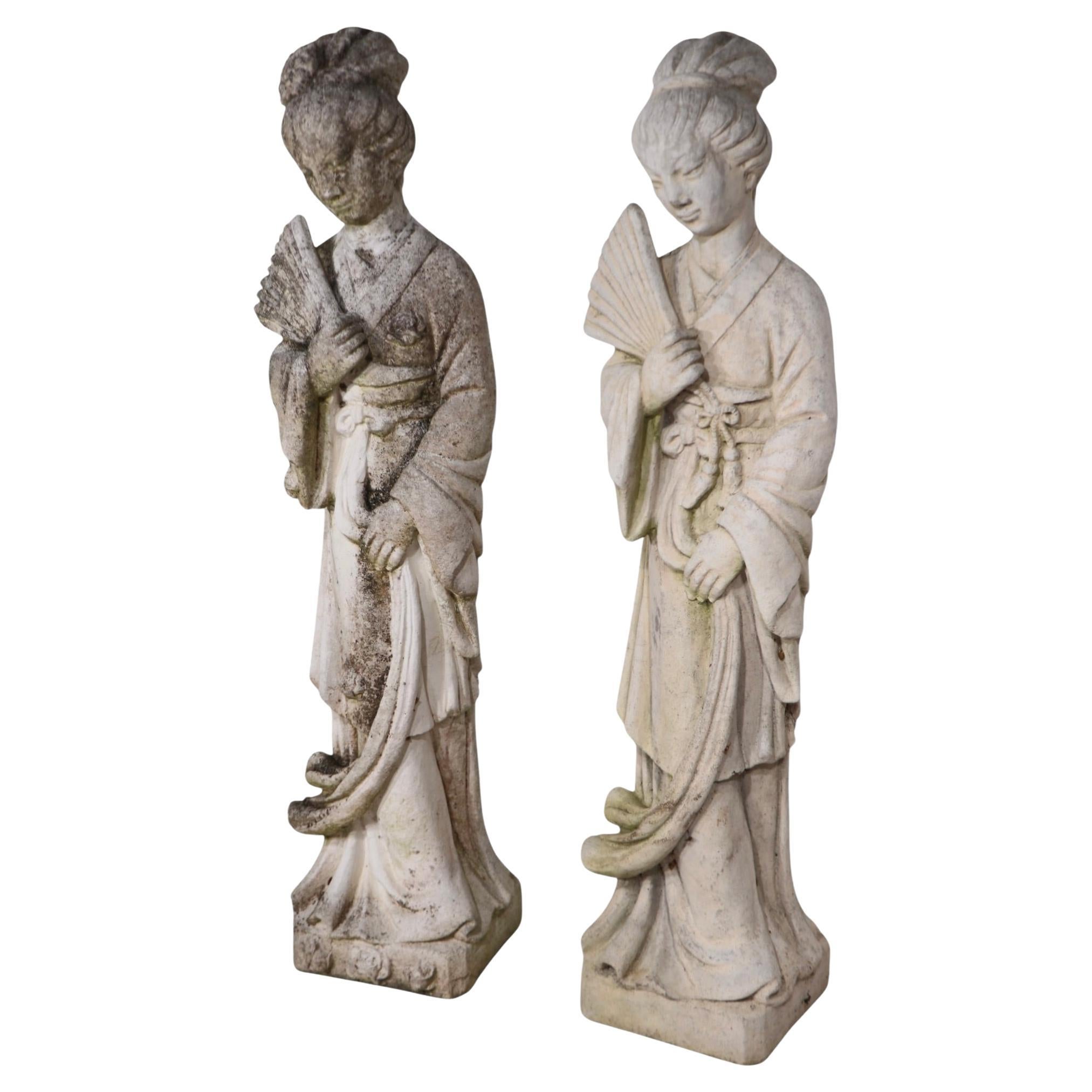 Statua di geisha in cemento vintage due disponibili