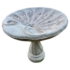 Vaschetta per uccelli con motivo Shel in cemento vintage con base - 2 pezzi