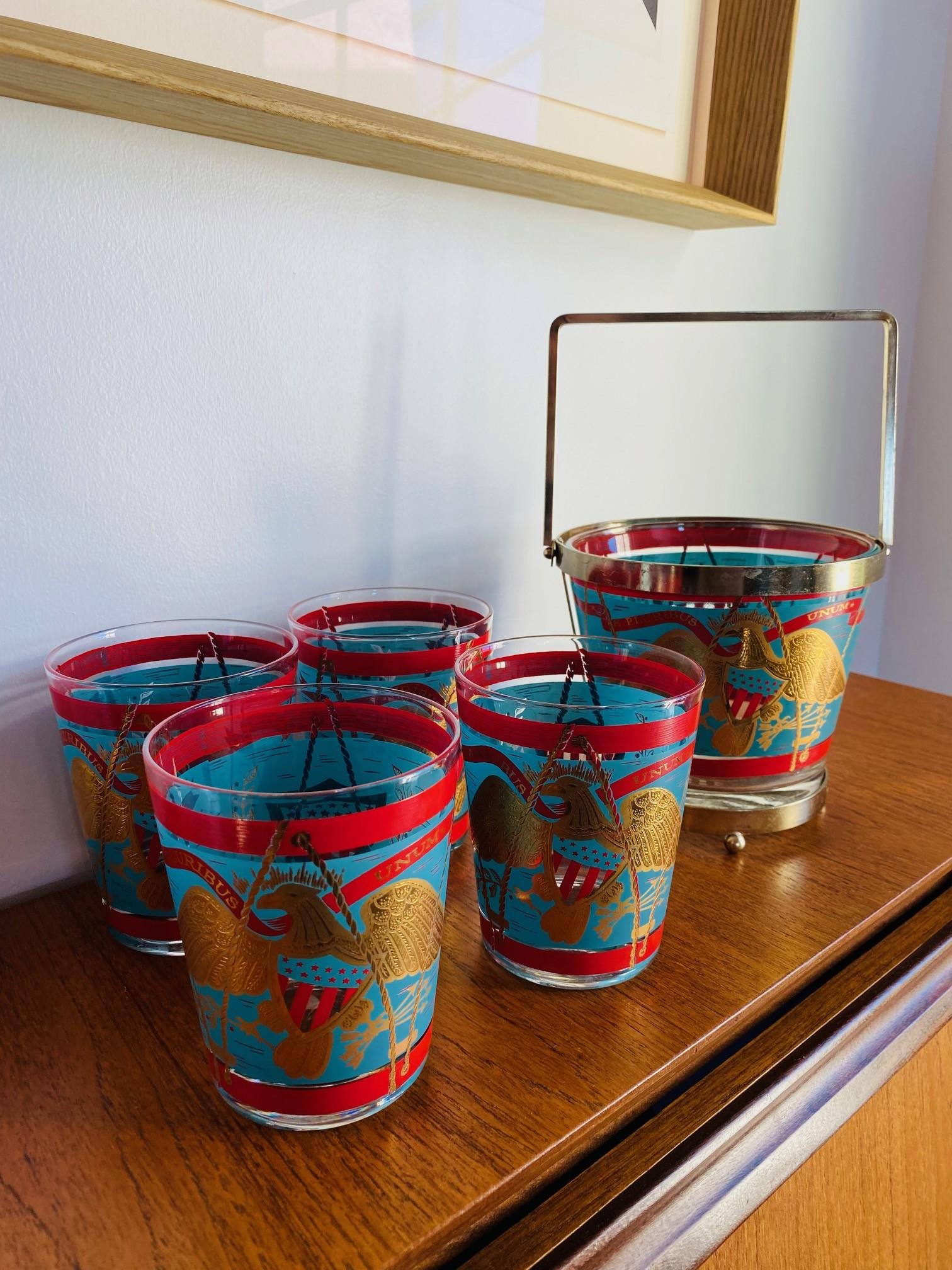 Verres de bar et seau à glace Cera Gold Eagle E Pluribus Unum en vente 1