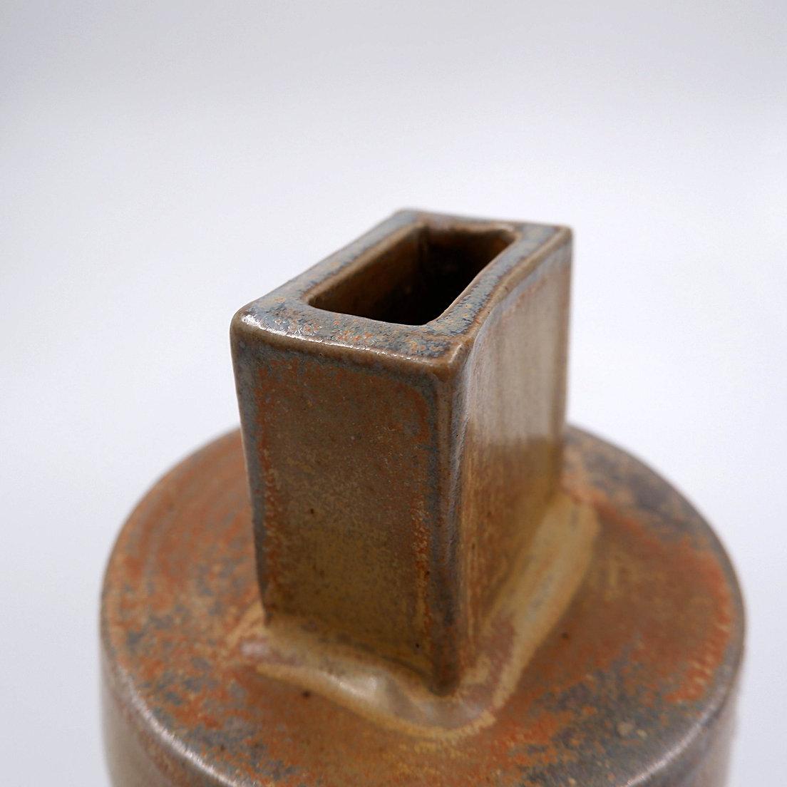 Ceramica Vaso a bottiglia in ceramica d'epoca con timbro 