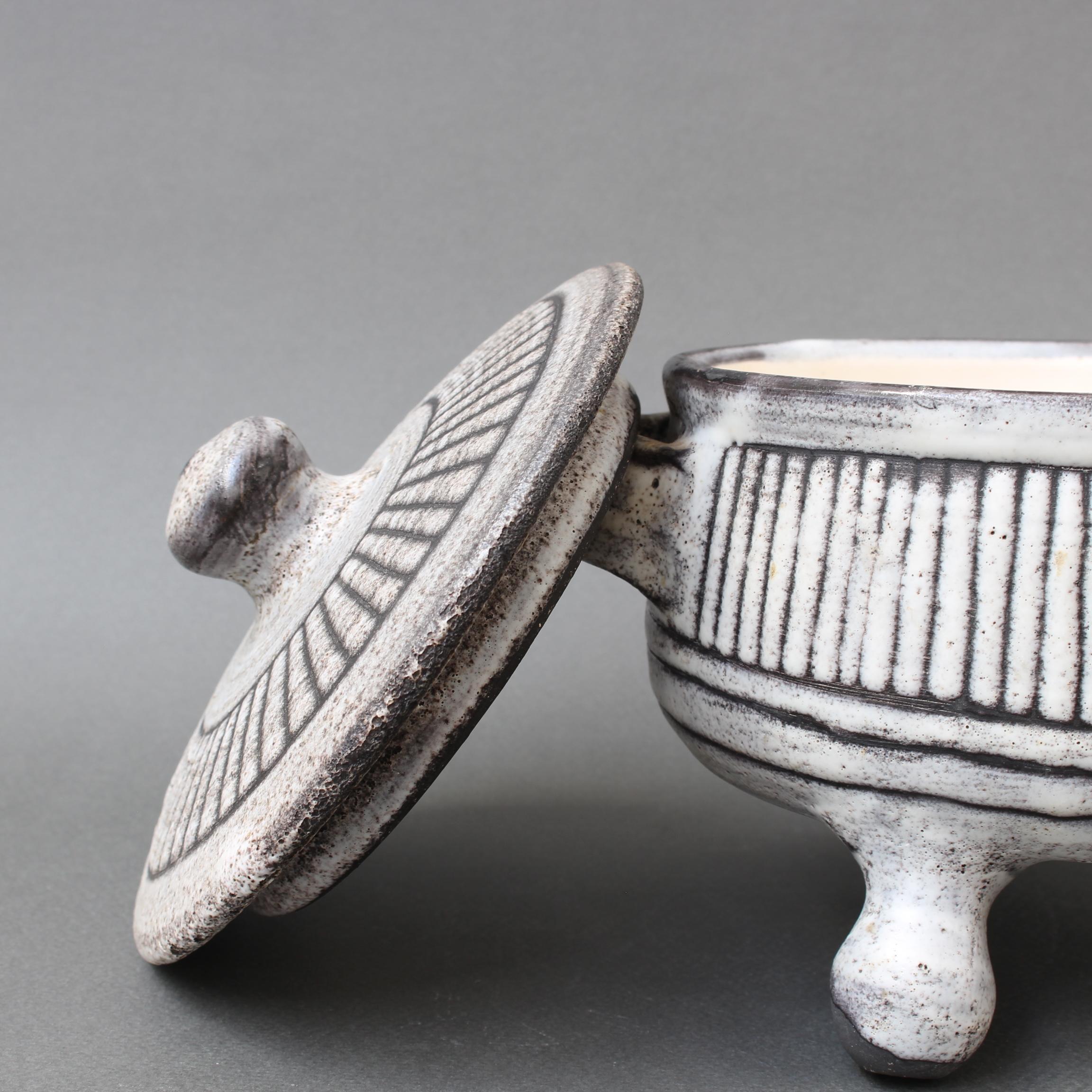 Vintage Ceramic Bowl on Tripod Legs by Jacques Pouchain, Atelier Dieulefit 8