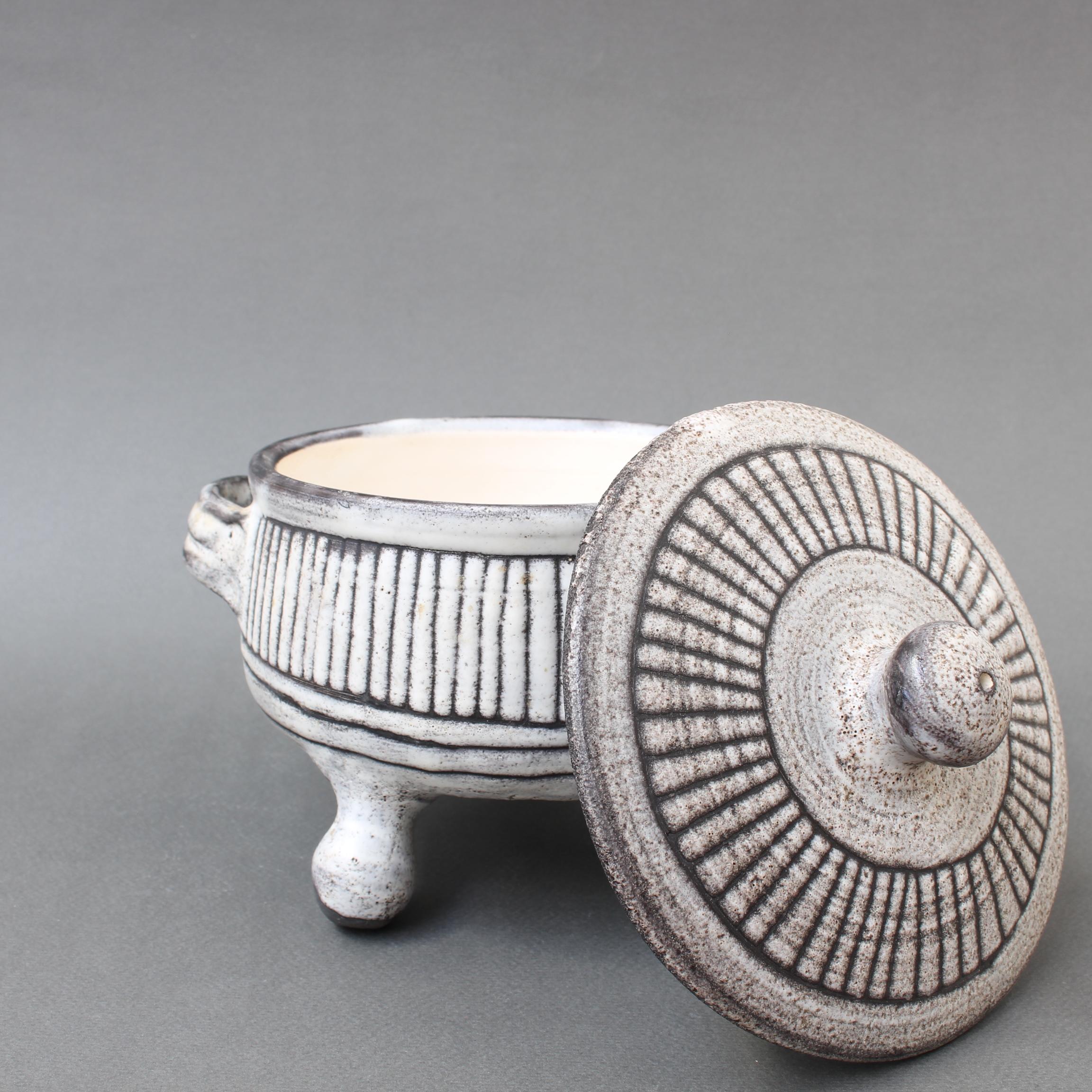 Vintage Ceramic Bowl on Tripod Legs by Jacques Pouchain, Atelier Dieulefit 1