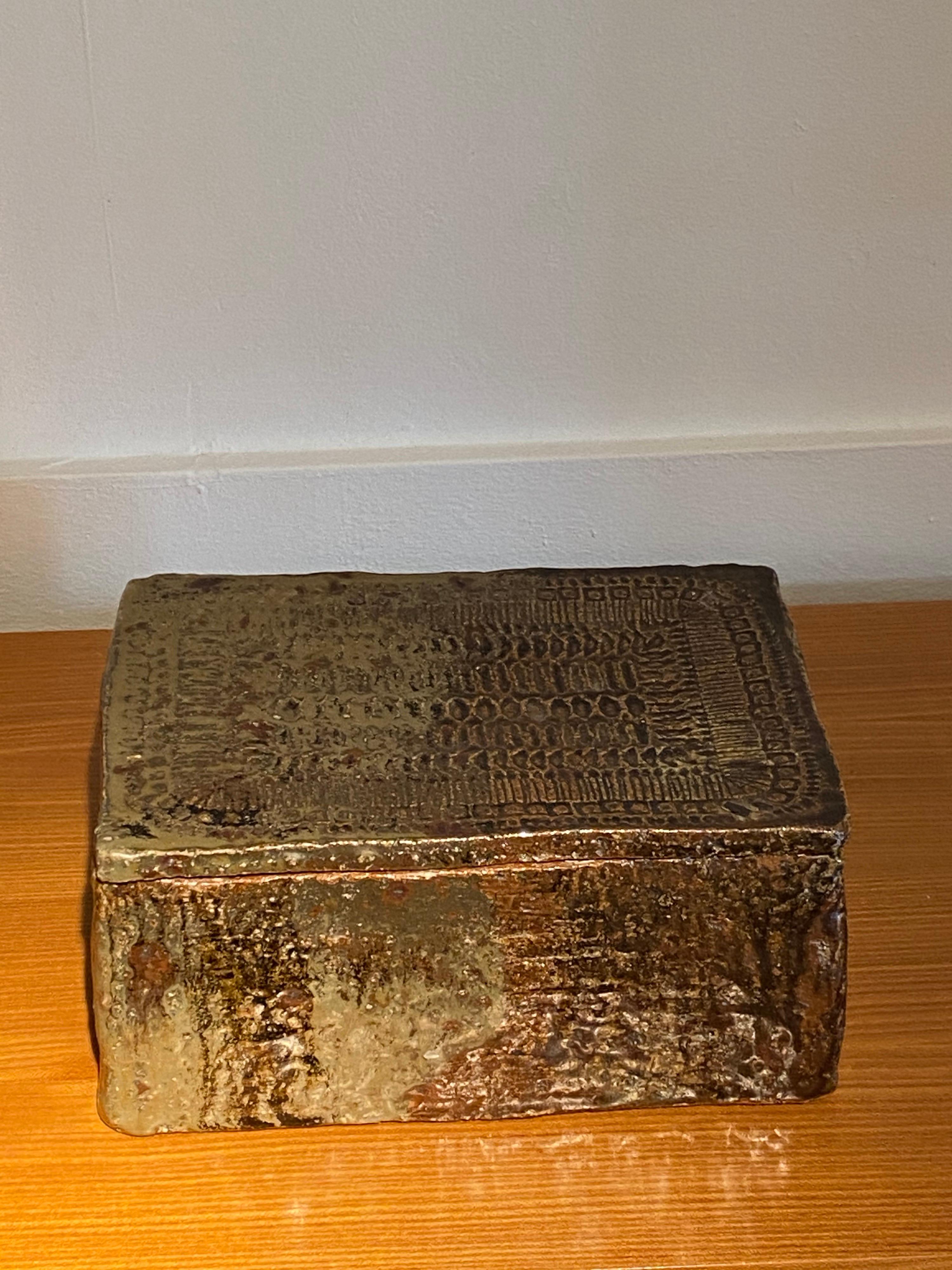 Vintage Ceramic Box In Good Condition In Saint-Ouen, FR