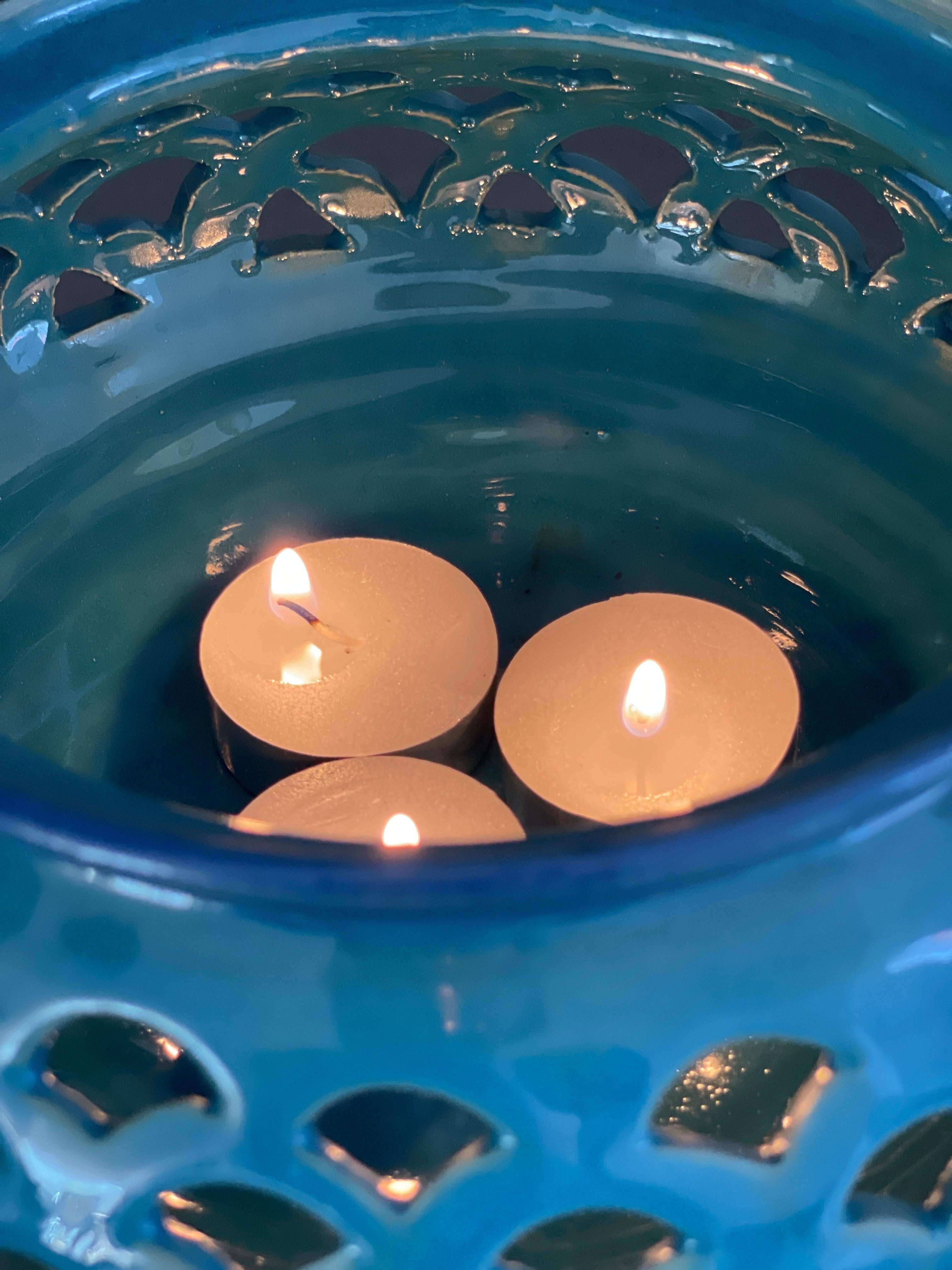Organic Material Candle Holder Hand Crafted Blue Ceramic Torches With Stand &Lid