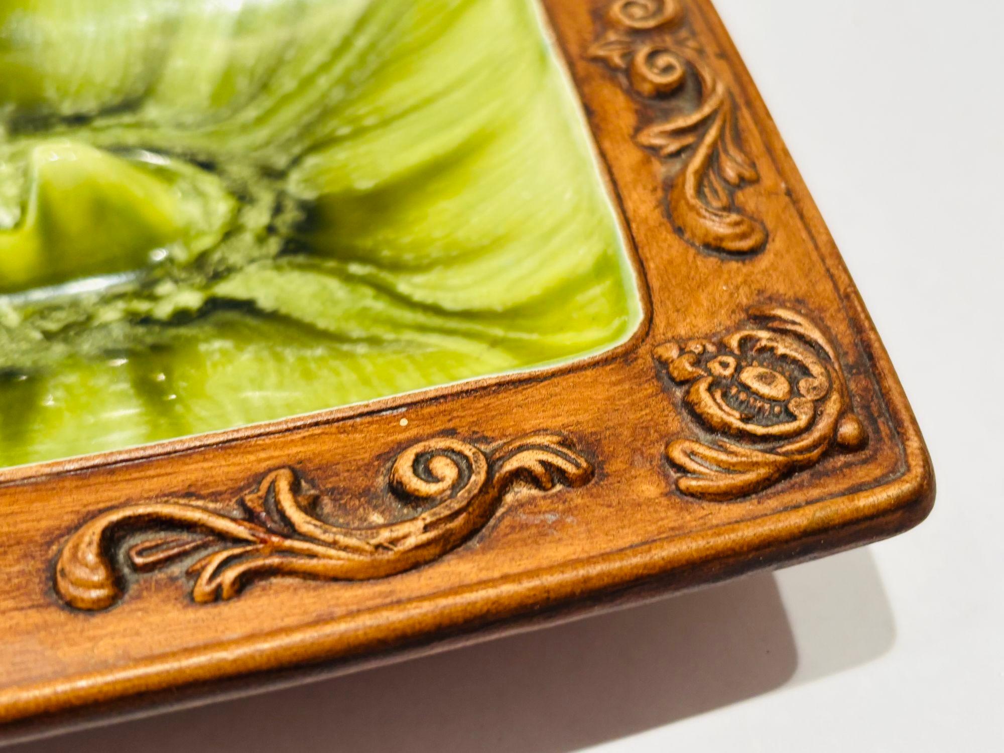 Cenicero de cerámica vintage para puros Esmaltado en verde y marrón de Treasure Craft USA siglo XX en venta