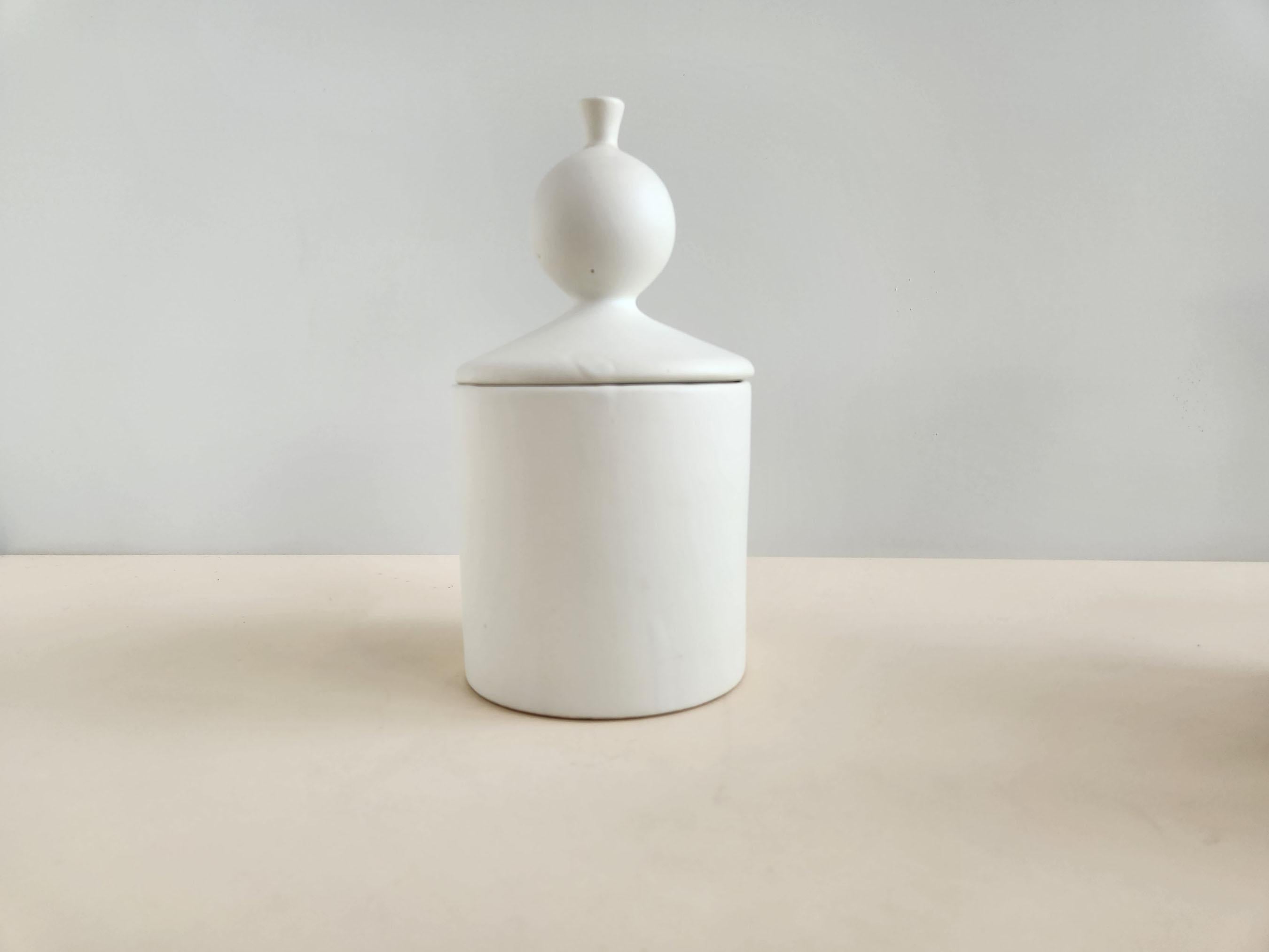 Roger Capron – Vintage-Couchtisch aus Keramik mit Deckel aus Keramik im Zustand „Hervorragend“ im Angebot in Stratford, CT