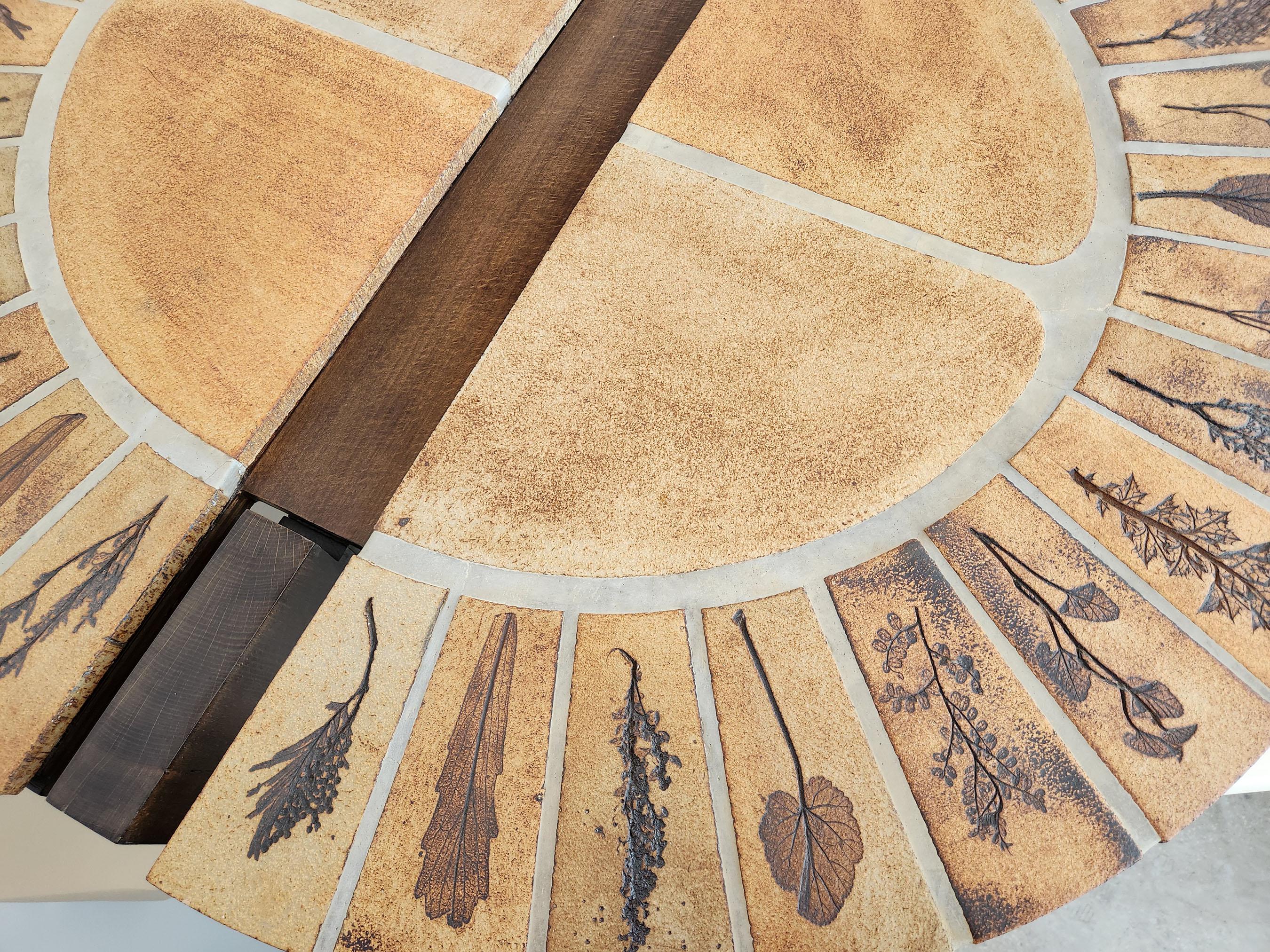 Roger Capron - Table basse fendue ovoïde en céramique, carreaux de Garrigue, structure en Wood en vente 7