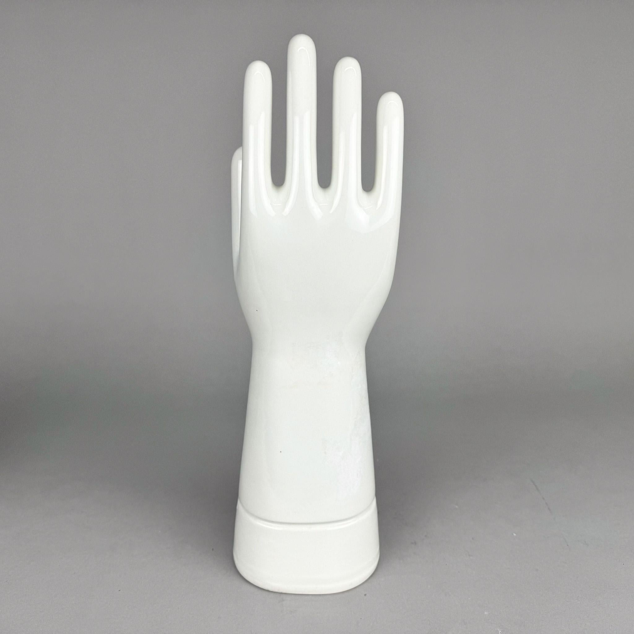 Late 20th Century Vintage Ceramic Decoration / Jewellery Holder, 1980's For Sale