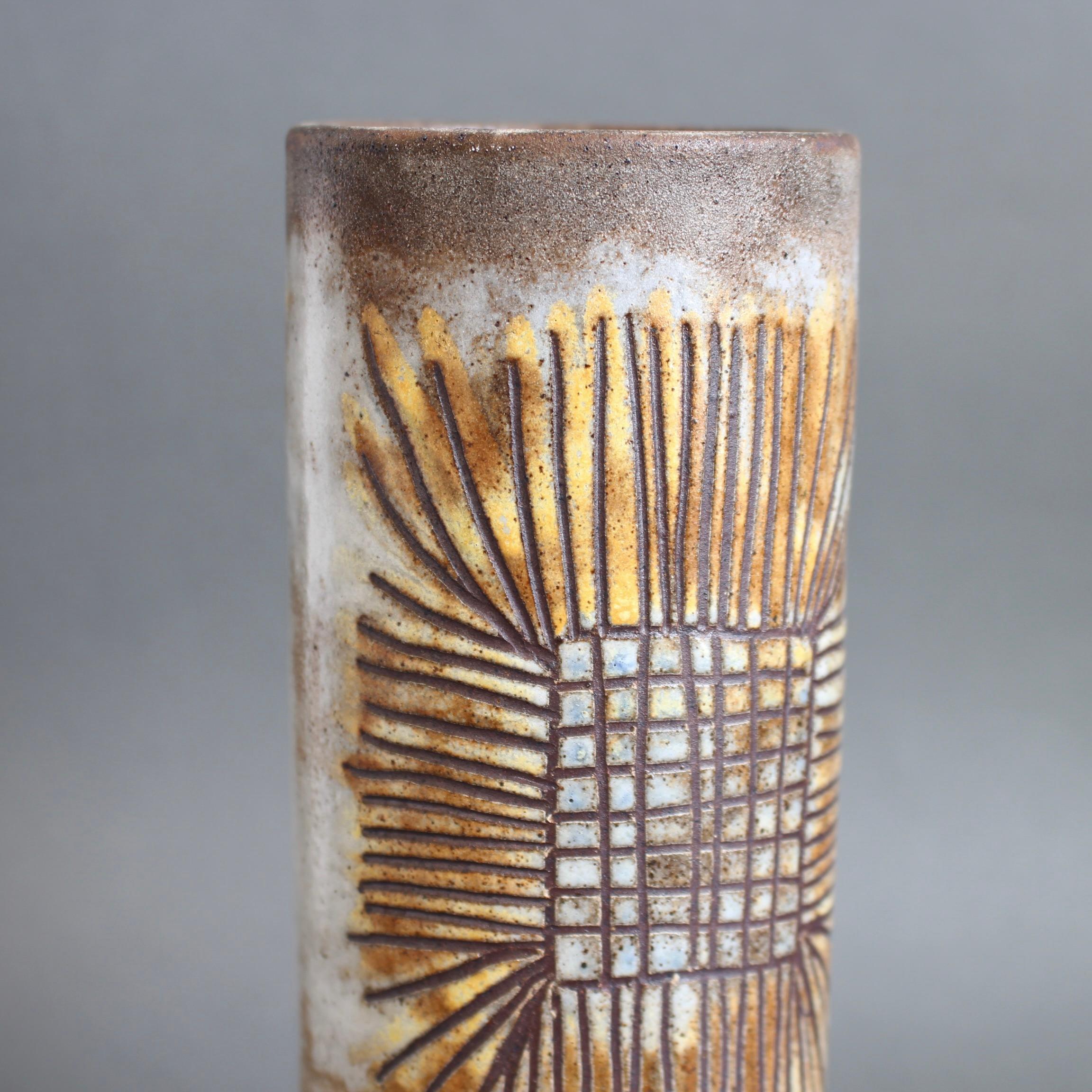 Dekorative Vase aus Keramik von Alexandre Kostanda (ca. 1960er Jahre) im Angebot 3