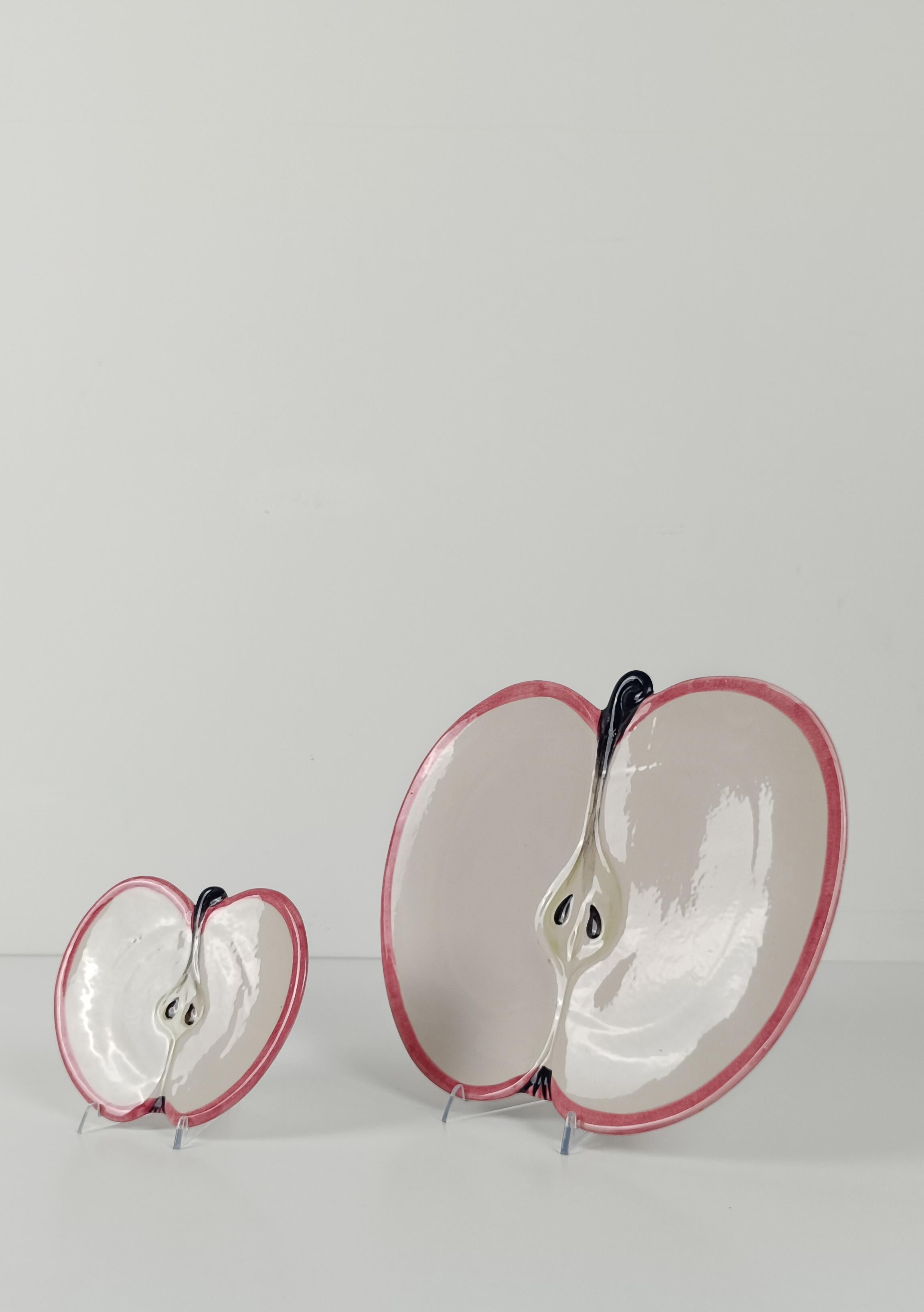 Vintage Ceramic Dessert Set Plates in Apple shape, Ernestine style, Italy 70s (Keramik) im Angebot