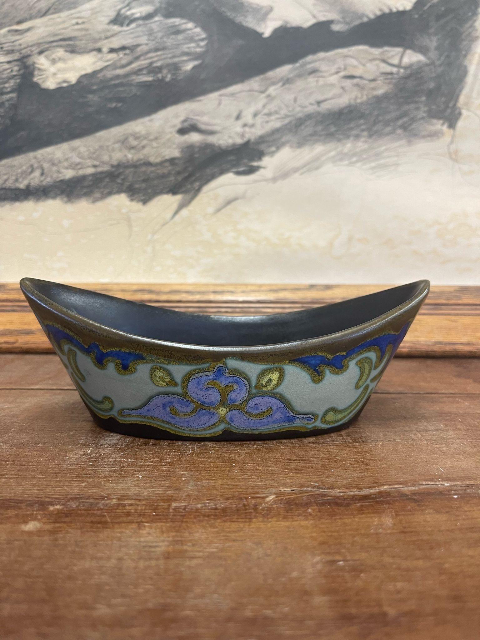 Makers Mark on the Bottom as Pictured. Blue and Green Colored Glaze on the Dish. Vintage Condition Consistent with Age as Pictured.

Dimensions. 8 W ; 3 D ; 3 H