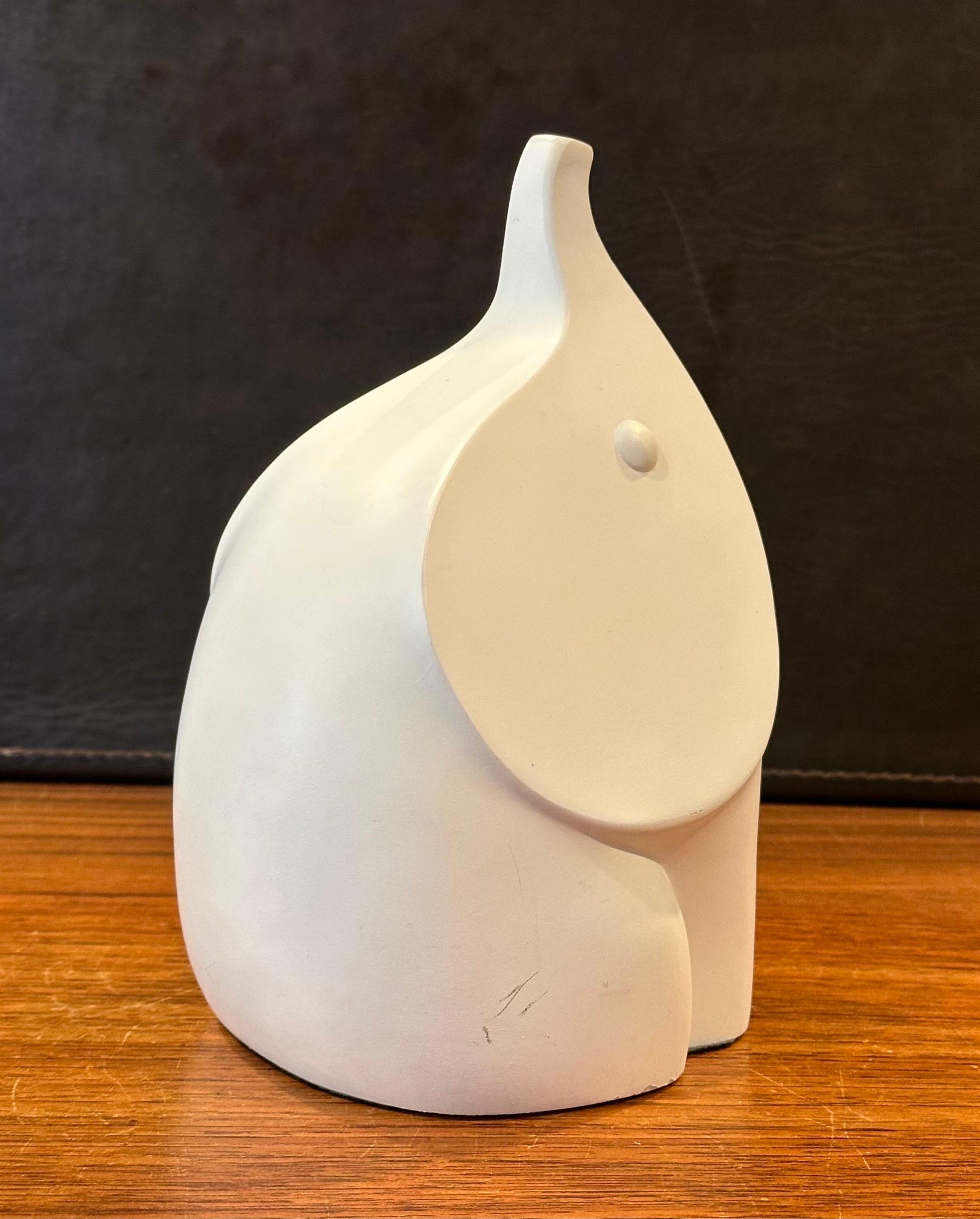 Scultura di elefante in ceramica vintage di Jonathan Adler in vendita 4