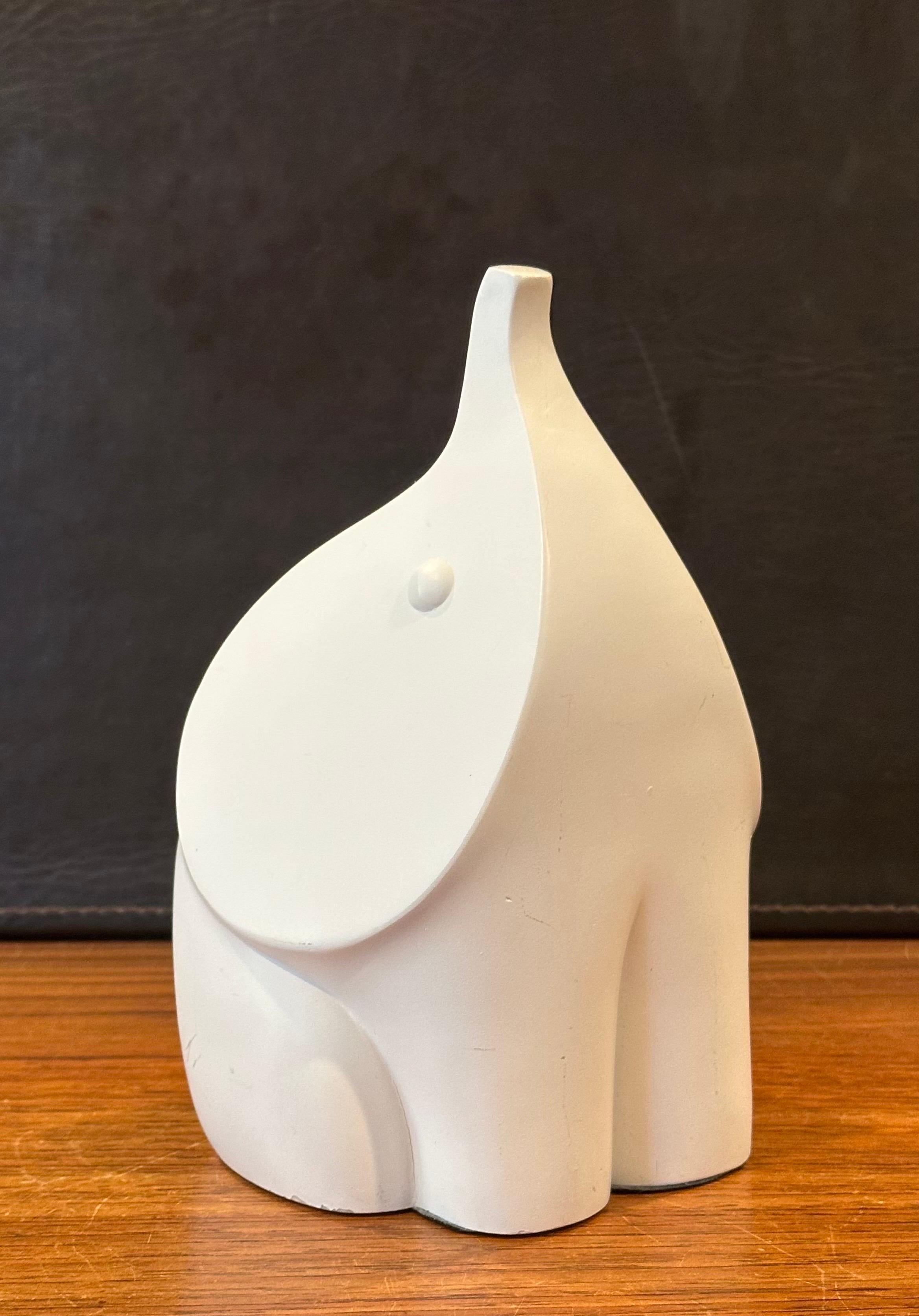 Scultura di elefante in ceramica vintage di Jonathan Adler in vendita 6