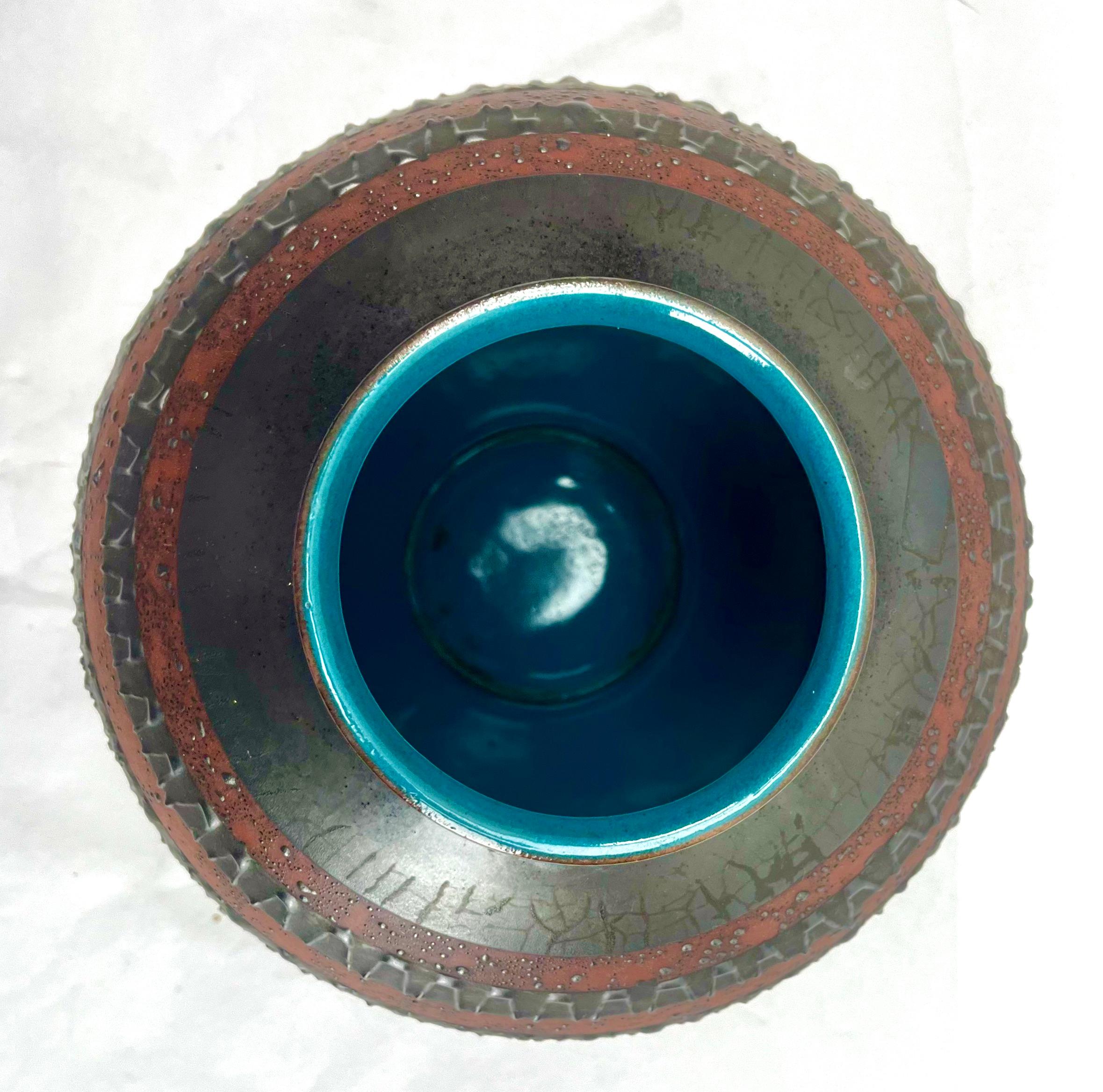 Vintage, Ceramic Fat Lava Vase Marked W Germany 12 40-25 For Sale 1